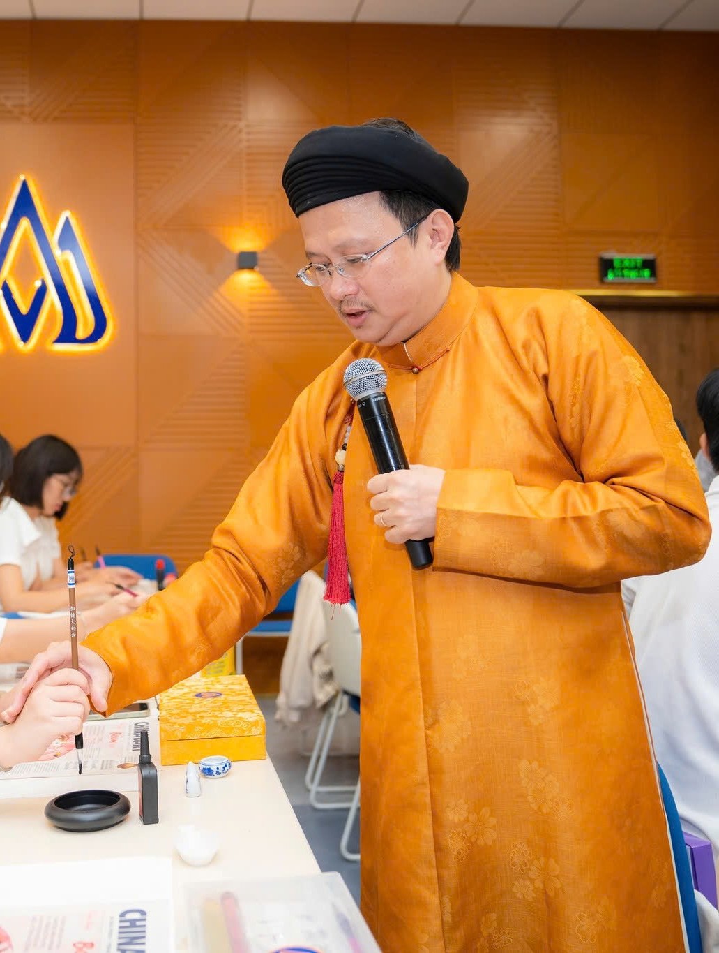 Chương trình Bwin trò chơi điện tử tiếng Bwin Interactive Entertainment AG, trước đây là Betandwin, là một thương hiệu cá cược trực tuyến thuộc sở hữu của GVC Holdings BWIN Link Nhà Cái Cá Cược Online Việt Nam - Bwin là hãng gì