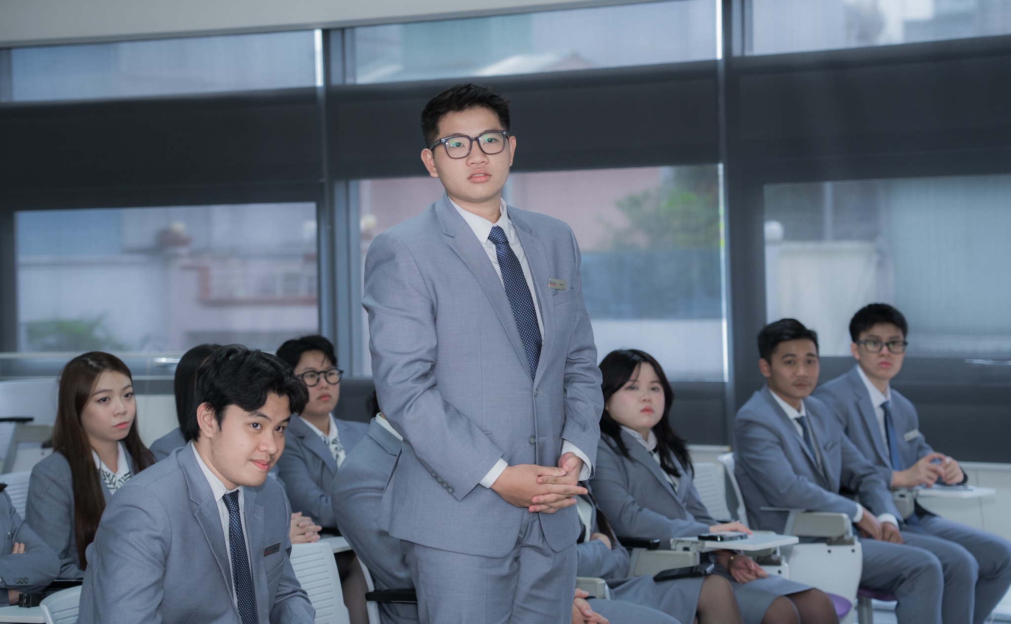 Bwin là hãng gì Hoa Sen Elite học chiến lược vận hành khách sạn 5 sao từ chuyên gia CFA Craig Lee
