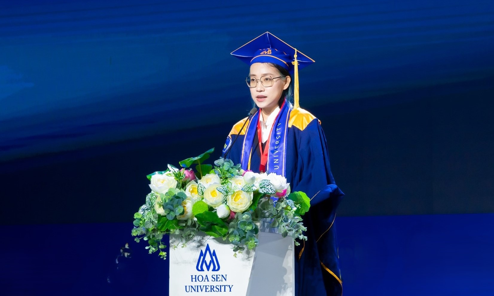 Phạm Huỳnh Hương – Thủ khoa Bwin nhà cái chính thức: 5 năm, 2 lần bước lên bục vinh danh