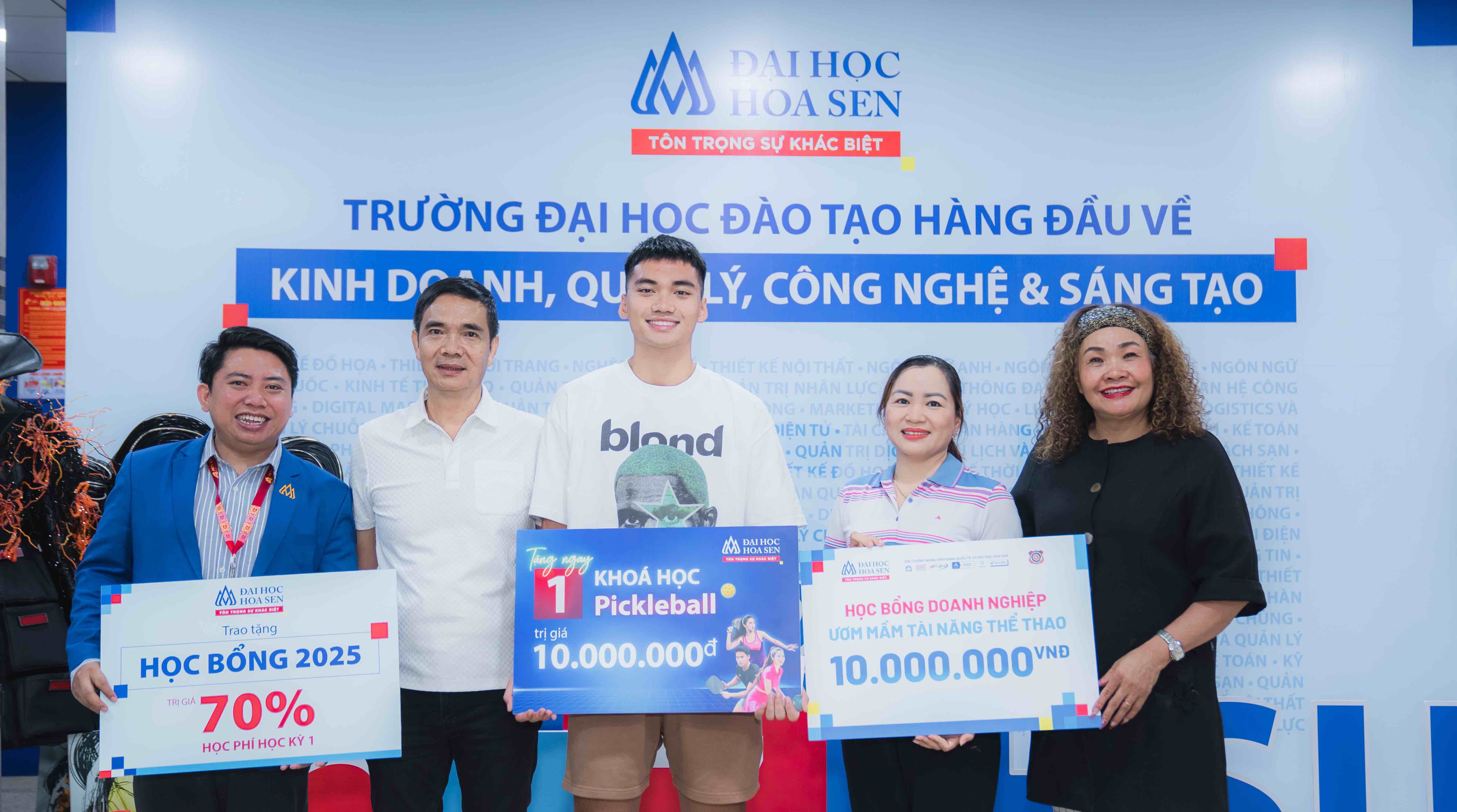 Nguyễn Hoàng Minh Tuấn - Tuyển thủ bóng rổ nhận Bwin sport thể thao tài năng tại Bwin nhà cái chính thức