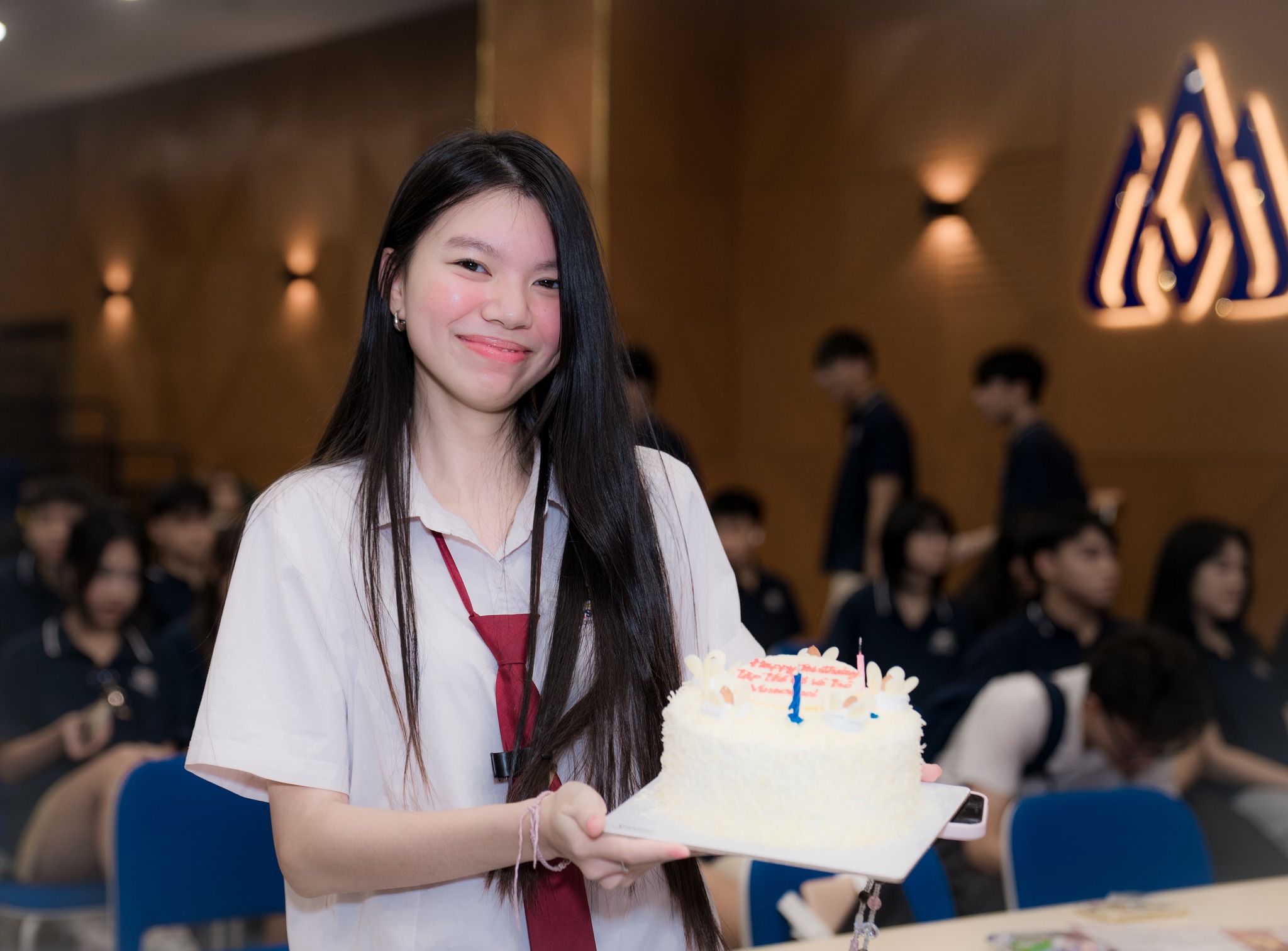 Vinsers trải nghiệm “cuộc sống Link Bwin không bị chặn” trong Tuần lễ Kiến tập tại BWIN Link Nhà Cái Cá Cược Online Việt Nam (Bwin nhà cái chính thức)