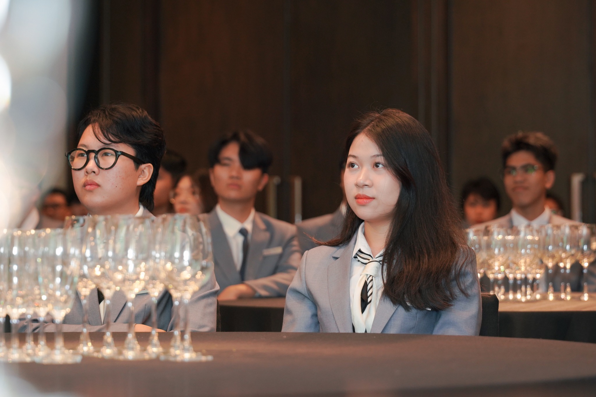Workshop rượu vang hoạt động trải nghiệm độc quyền của Chương trình Hoa Sen Elite