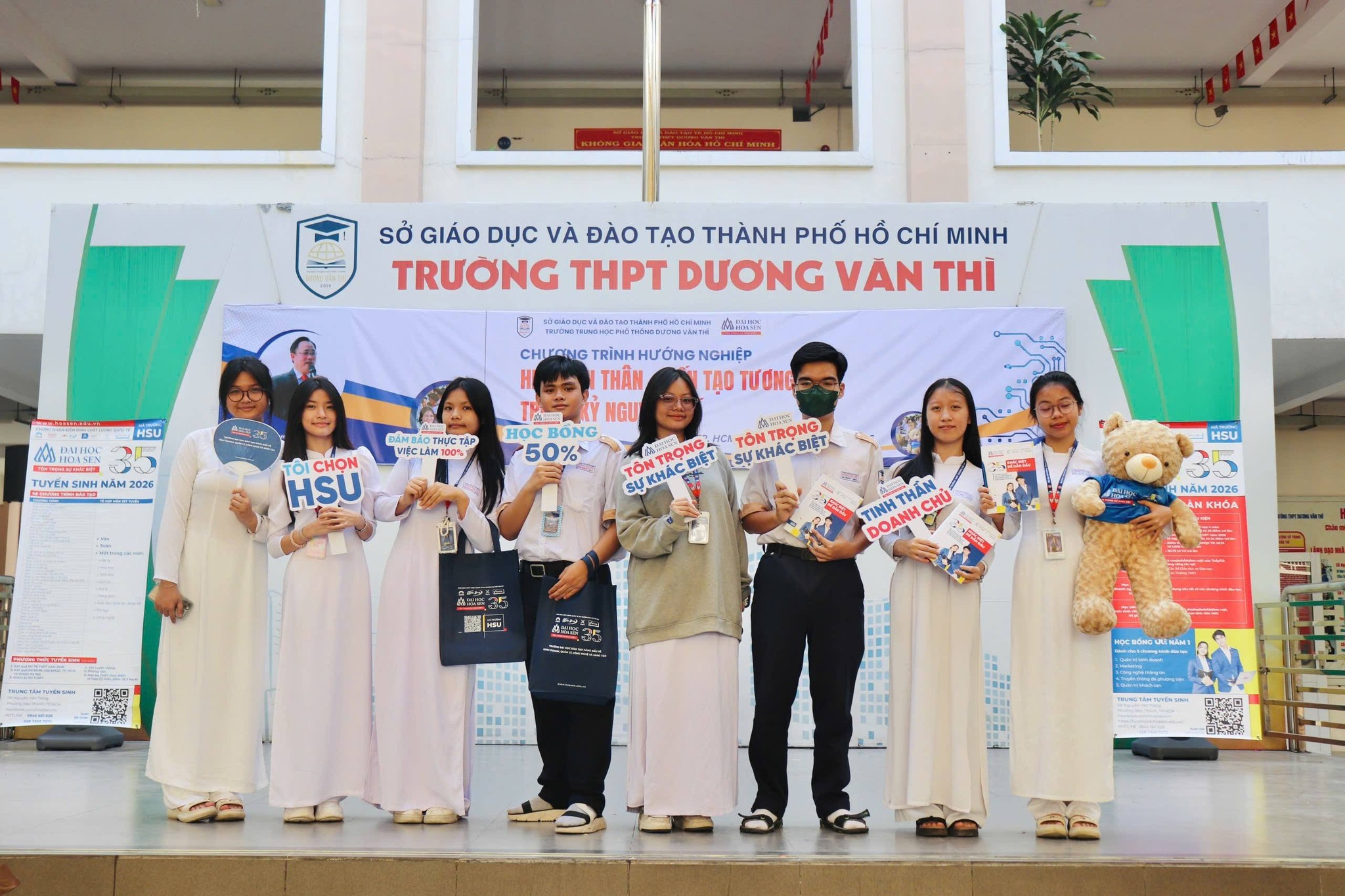 “Chọn ngành thông minh” cùng Bwin cung cấp cá cược thể thao và poker THPT Dương Văn Thì sẵn sàng bước vào mùa Bwin link tải ứng dụng