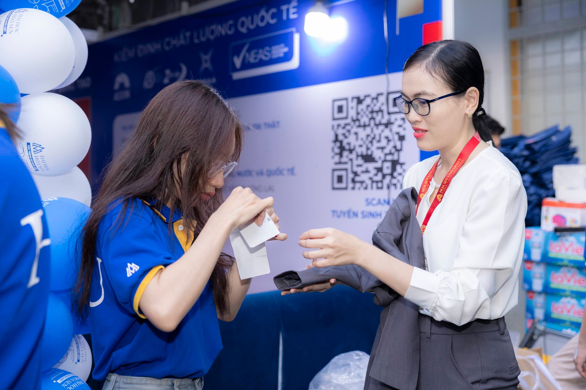 Ngày hội tư vấn Bwin link tải ứng dụng 2026 tại TP.HCM: Chọn đúng ngành là chọn đúng tương lai
