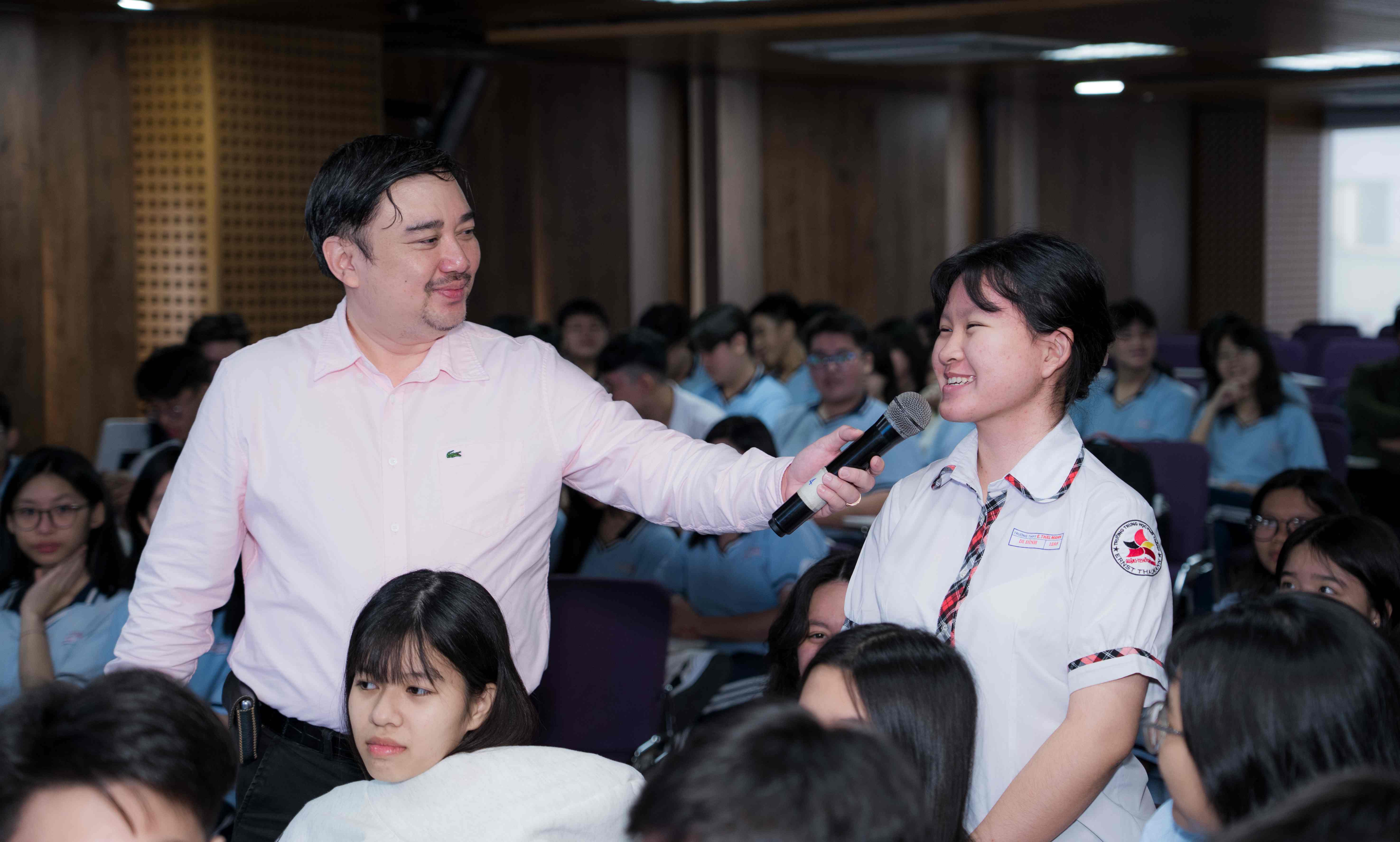 Ngành Thương mại điện tử và những cơ hội việc làm hấp dẫn