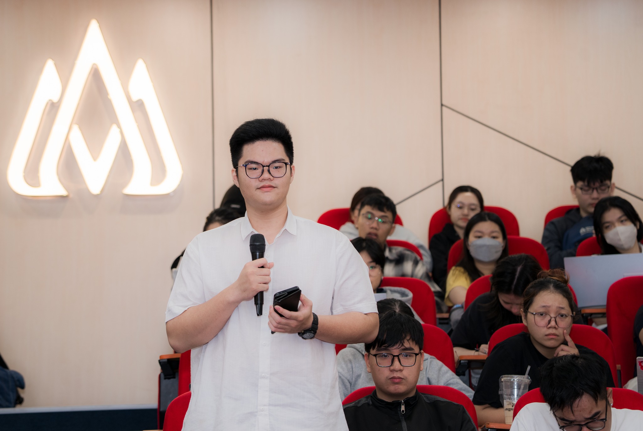Ngành Bwin trò chơi điện tử trực tuyến học trường nào tốt nhất?
