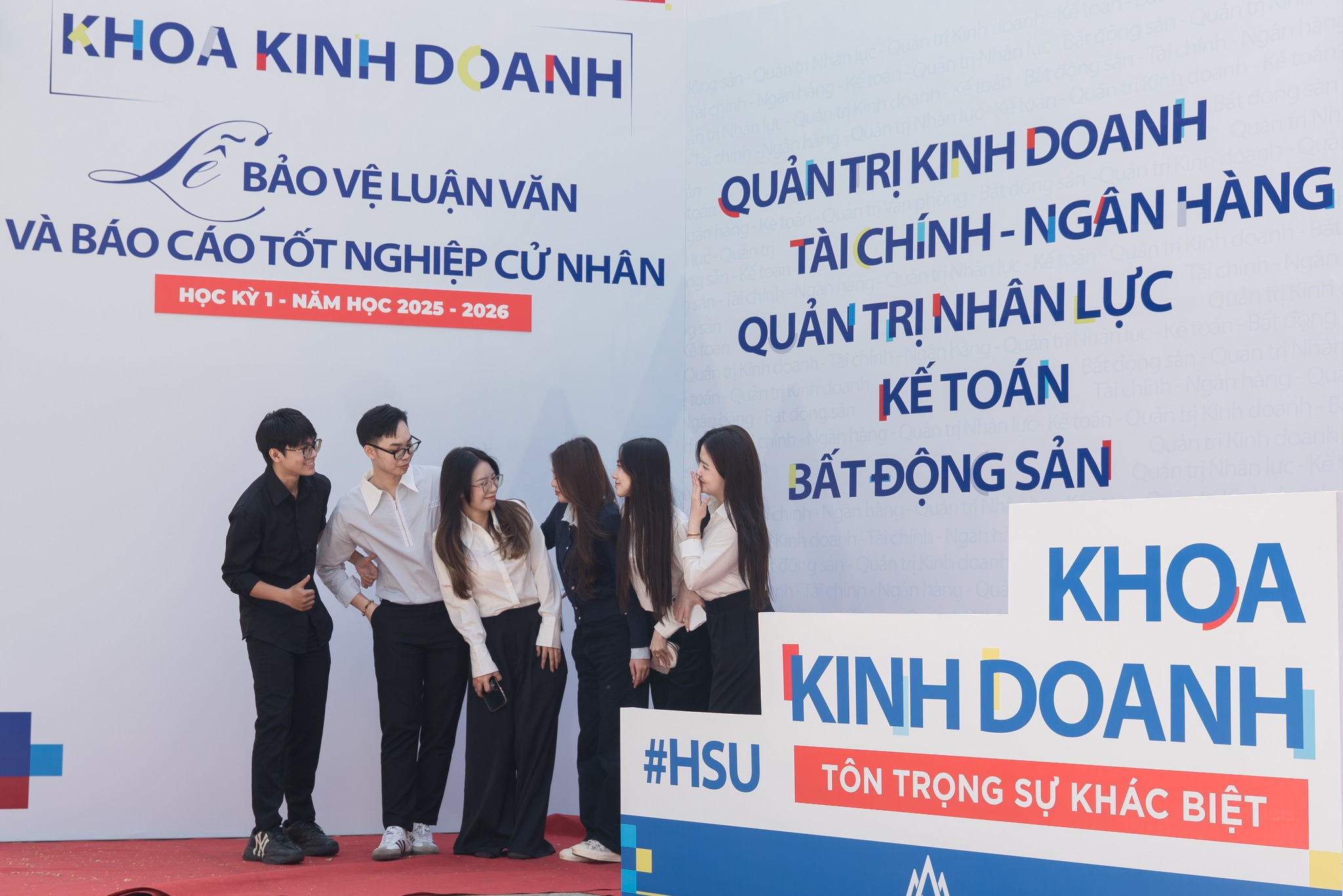 Ngành Tài chính Ngân hàng thi khối nào, học tổ hợp môn gì?