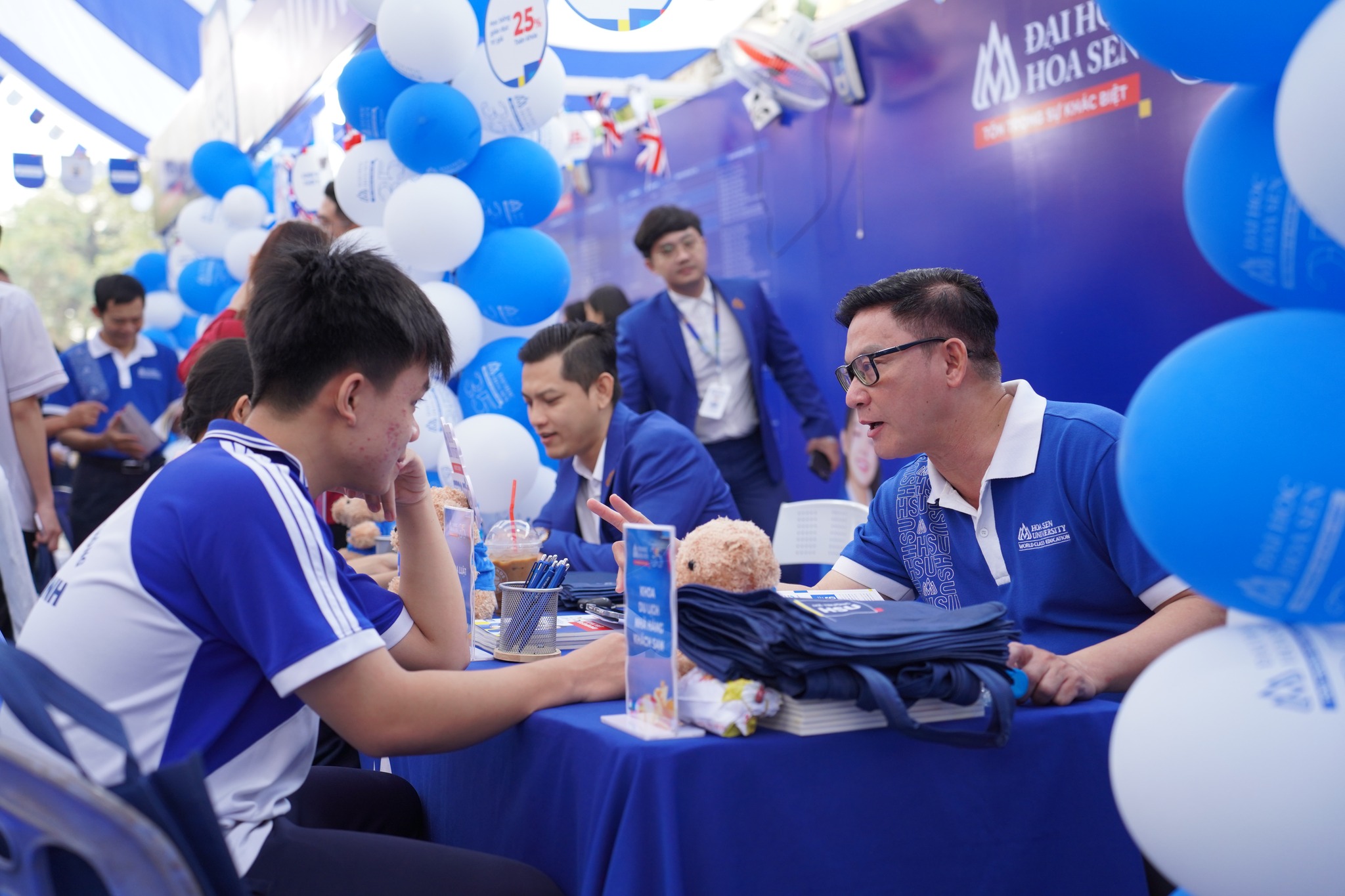Bwin là hãng gì 2026 nhiều đổi mới, 600 gian tư vấn giải đáp 'nóng' ngày 8-3