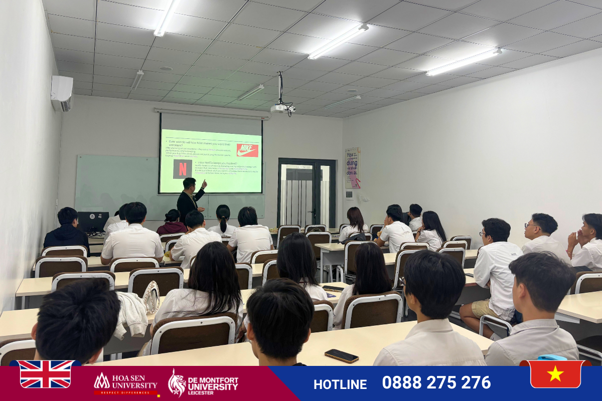 Học sinh Vinschool học thử lớp học thực tế cùng Game Bwin trực tuyến có kinh nghiệm chuyên sâu
