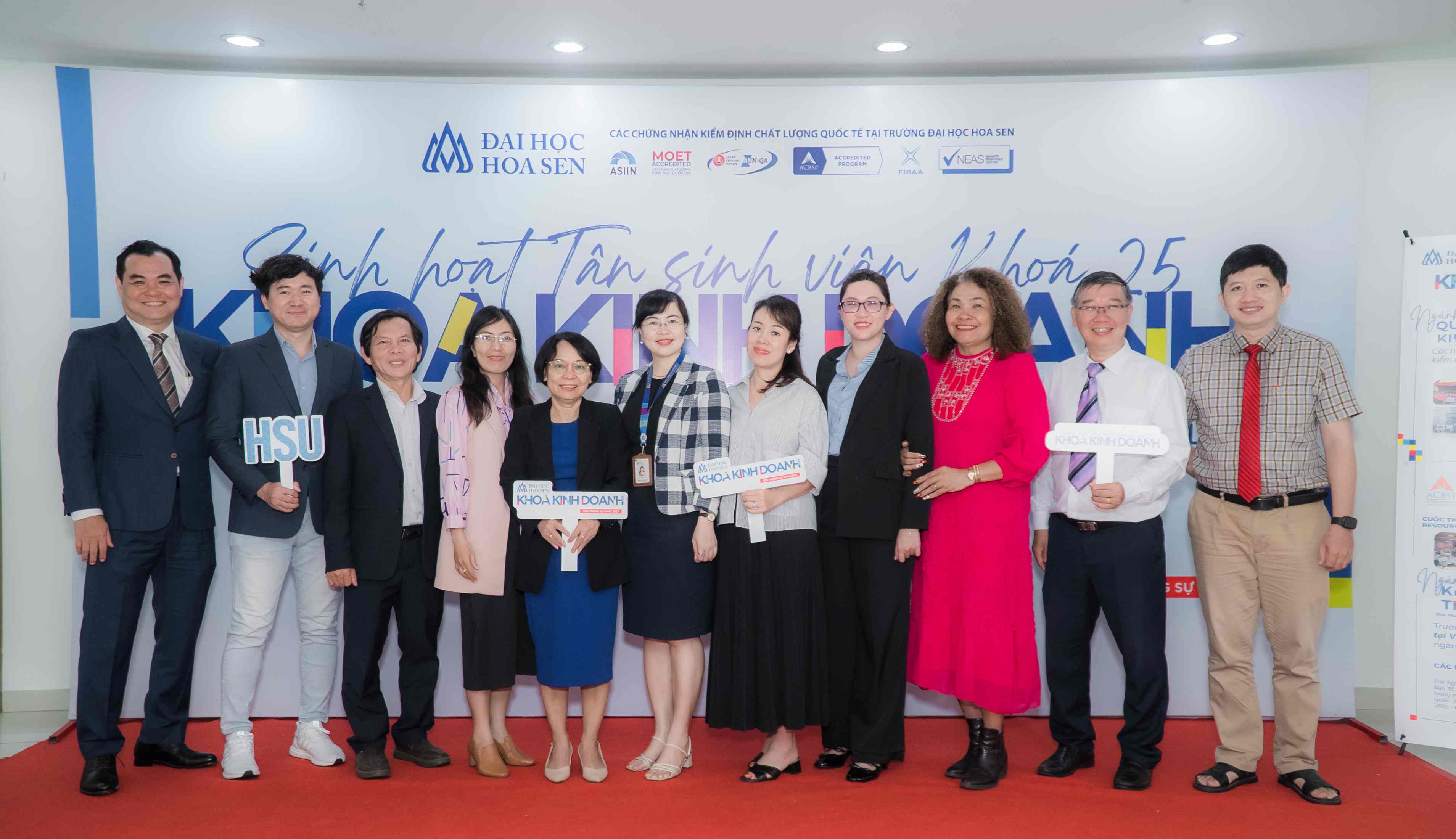 TÂN Bwin.com trang chủ chính thức KHOA KINH DOANH BÙNG NỔ NĂM HỌC 2025 – 2026: SẴN SÀNG THỰC CHIẾN, TỰ TIN BỨT PHÁ