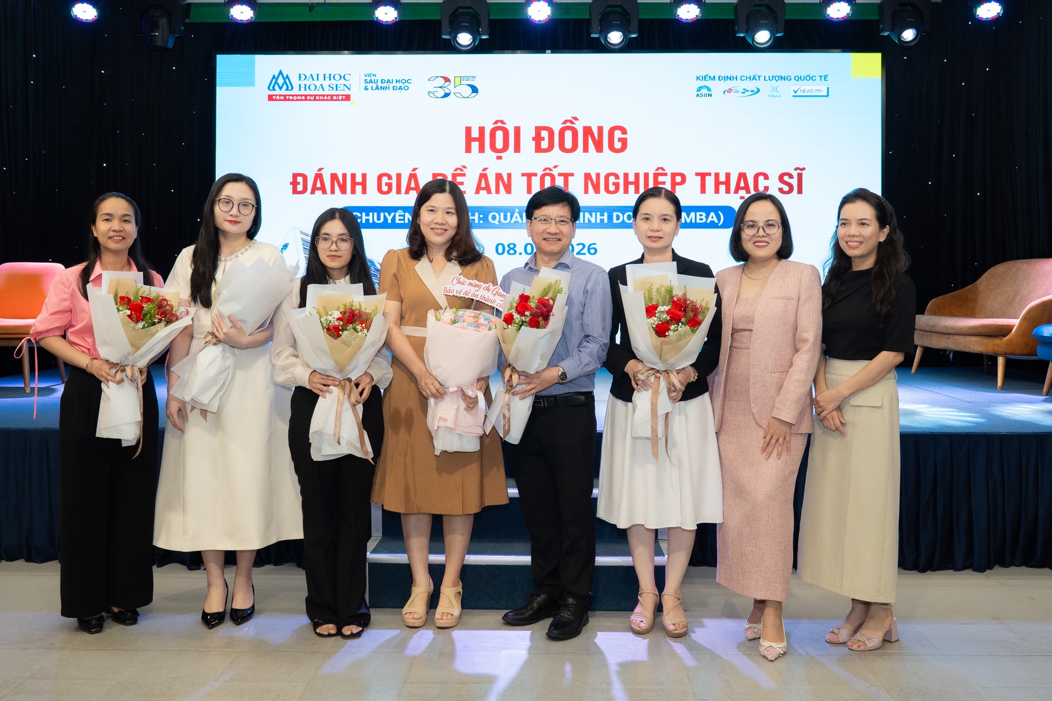 hoi-dong-luan-van-mba-thang-5-2026