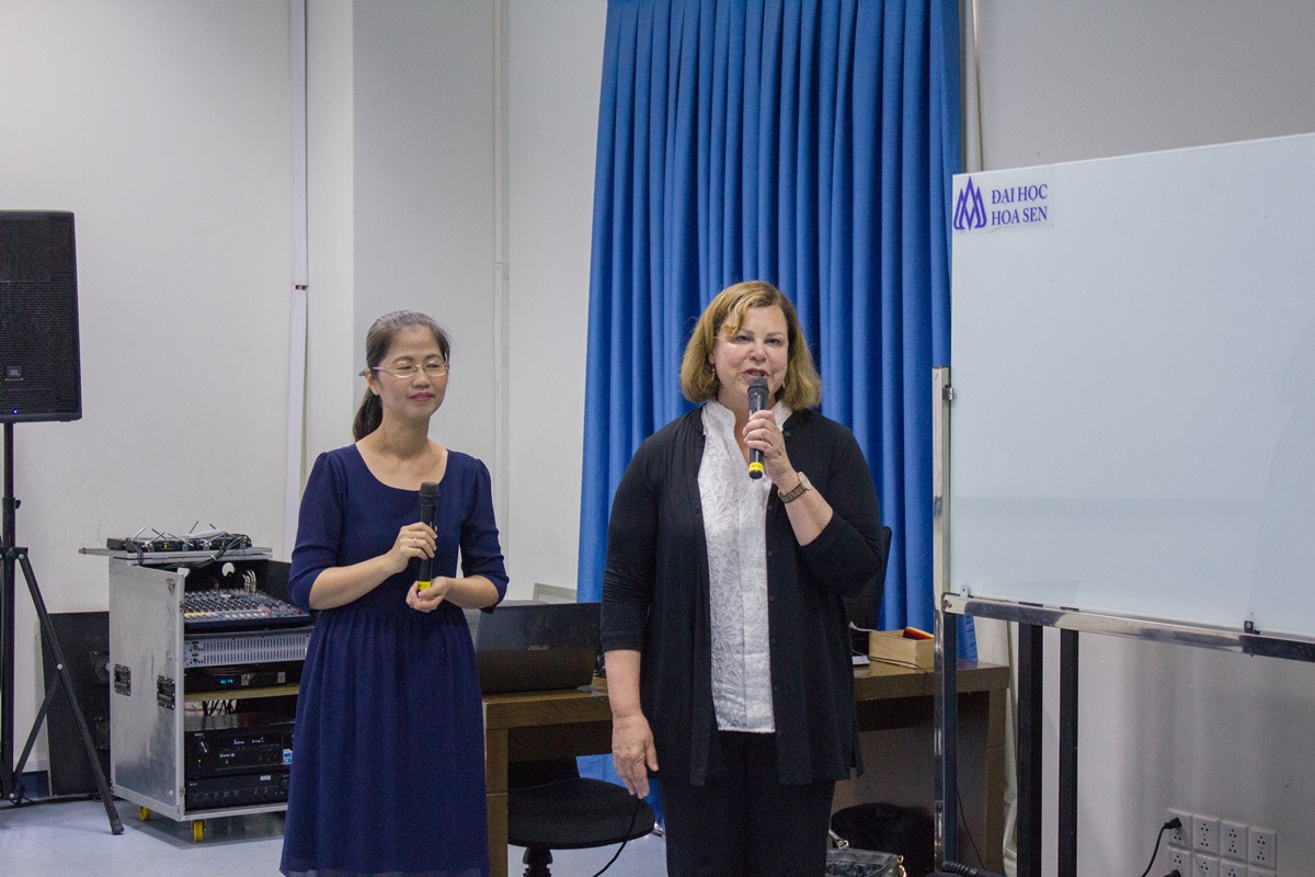 Sharon Rowen, tác giả phim Balancing the Scales tại trường BWIN Link Nhà Cái Cá Cược Online Việt Nam