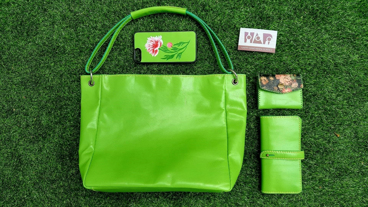 workshop_handmade_leather_1