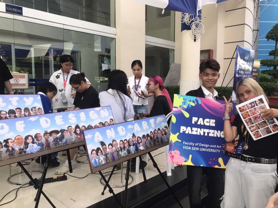 CLB Artelier Đón Chào Tân Sinh Viên K25