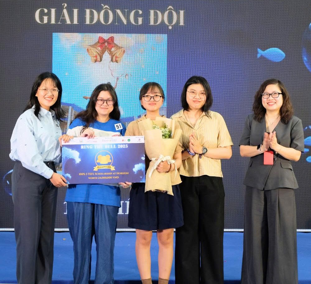 Bwin là hãng gì khoa Ngôn ngữ - Văn hoá Quốc tế Bwin nhà cái chính thức đạt giải Đồng đội