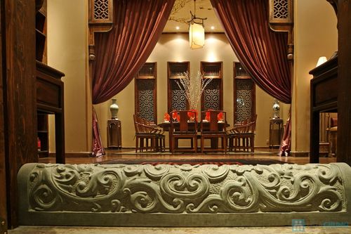 Các đề tài rất đa dạng, bám sát thực tiễn