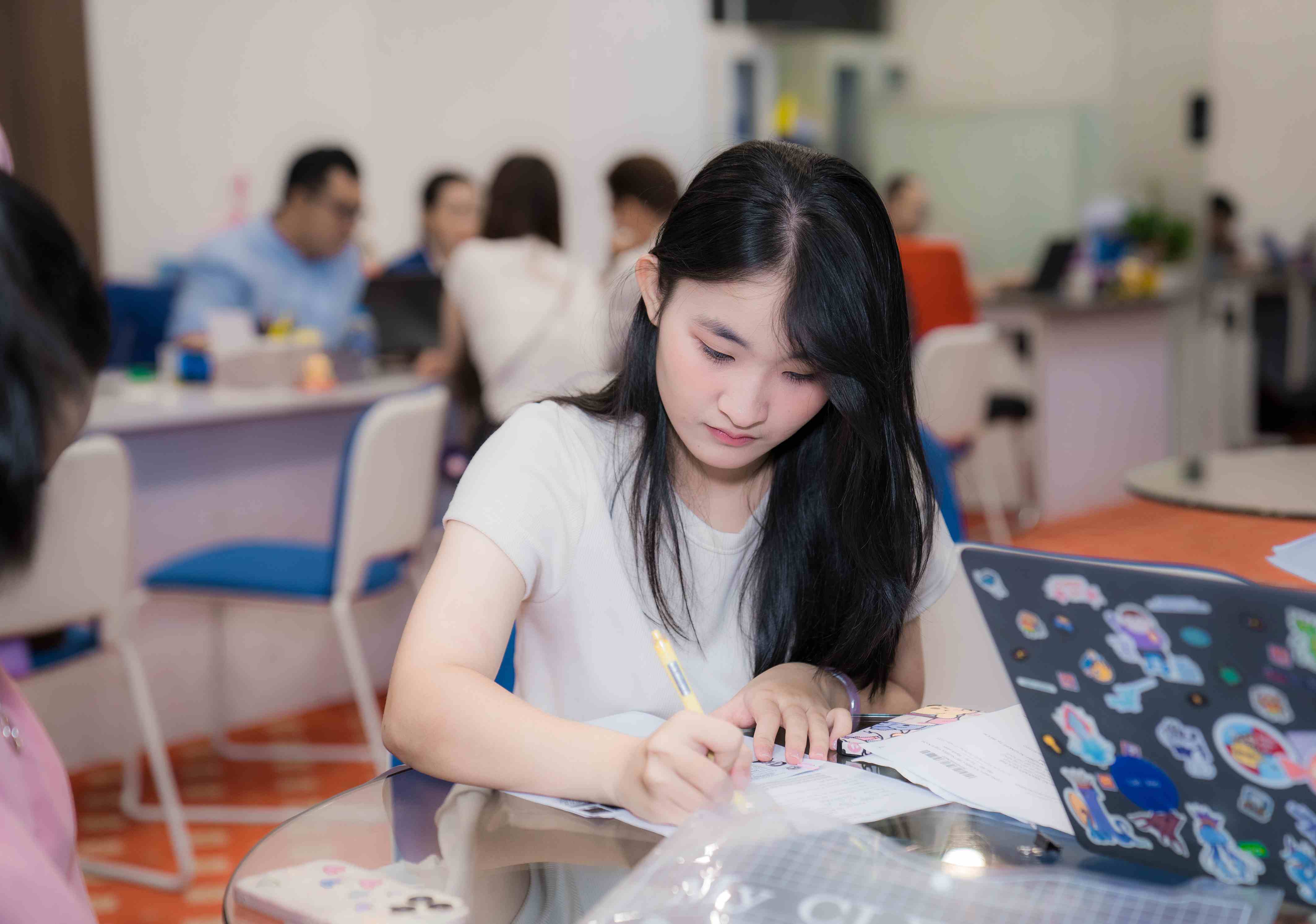 Nhập học 2025 Bwin nhà cái chính thức