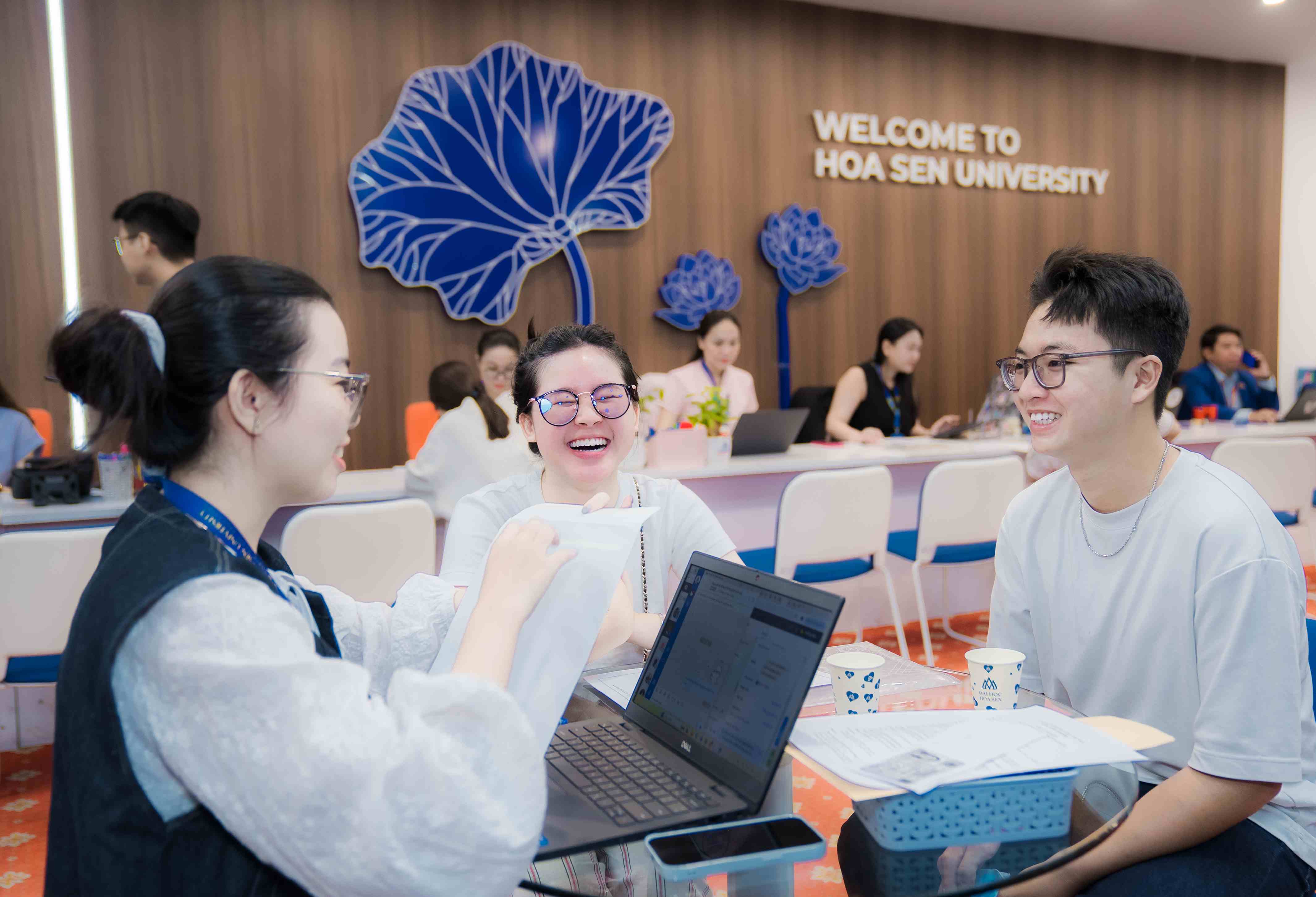 Nhập học 2025 Bwin nhà cái chính thức