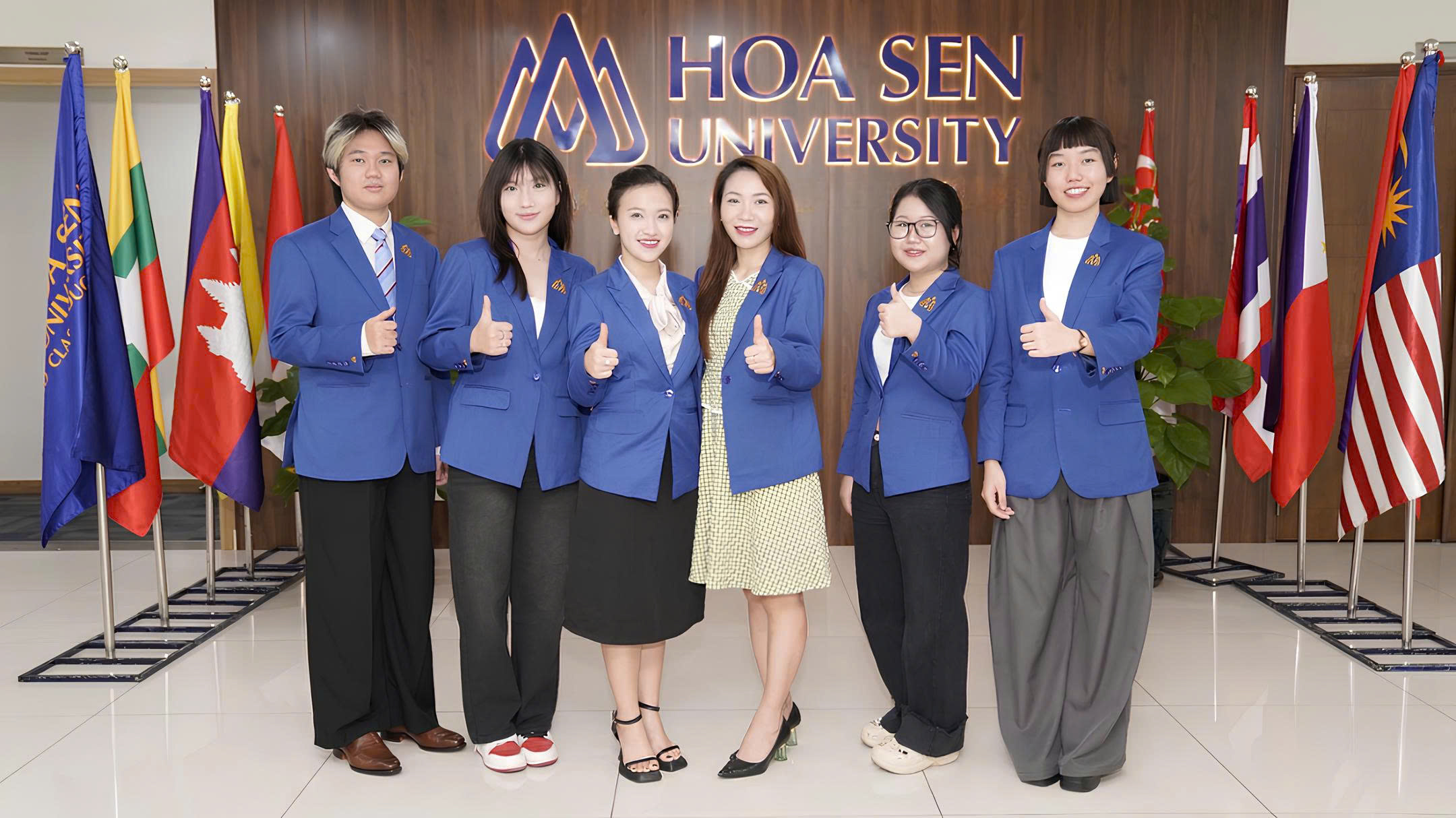 Cô Trà và nhóm Số Độc Tôn đã đạt giải Ba nội dung Ý tưởng kinh doanh số tại cuộc thi Bwin là hãng gì kinh doanh số năm 2024
