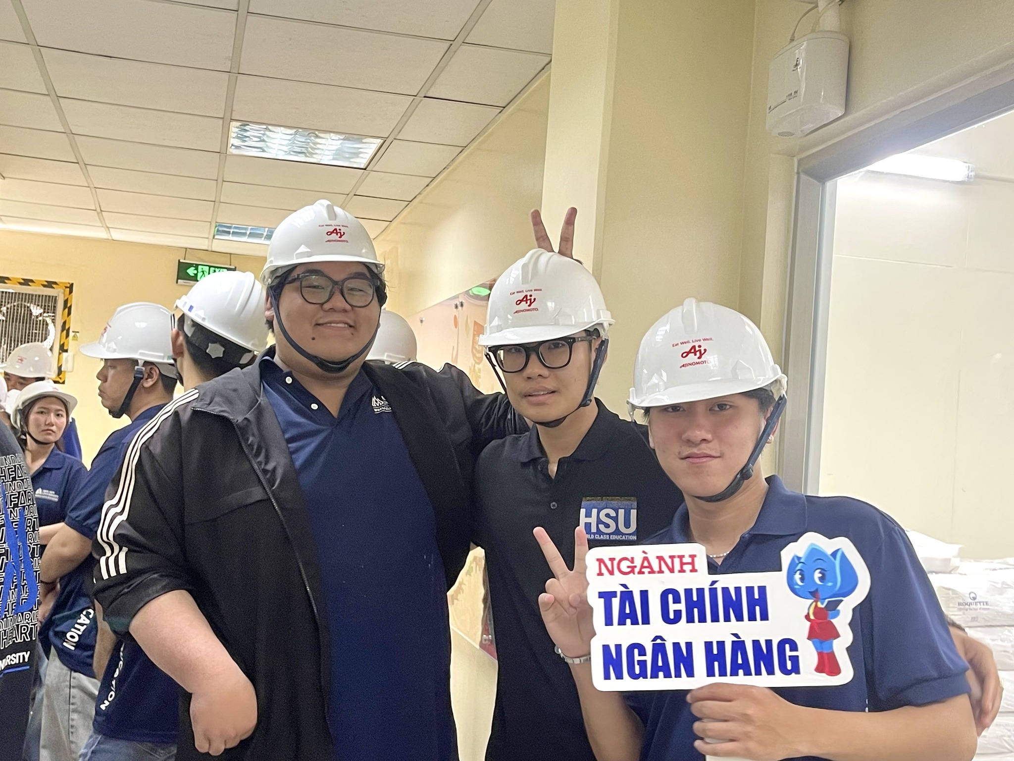 Khoa kinh doanh Bwin nhà cái chính thức học thực tế tại Bwin thị trường việt nam - Nhà máy Ajinomoto