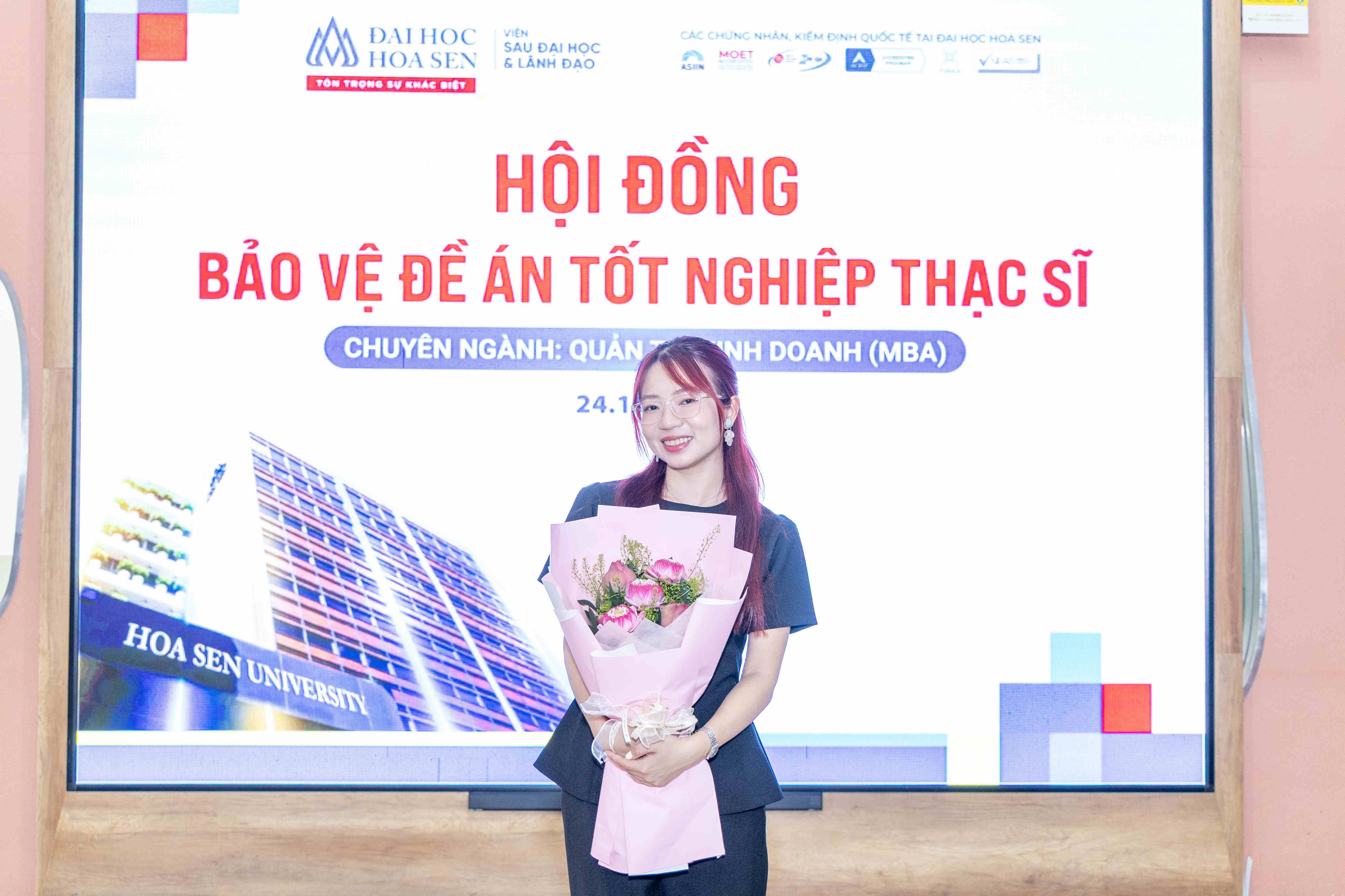 Hoạt động tại hơn 25 thị trường chính thức MBA BWIN Link Nhà Cái Cá Cược Online Việt Nam bảo vệ đề án Game Bwin sáp nhập với PartyGaming năm 2011 Thạc sĩ
