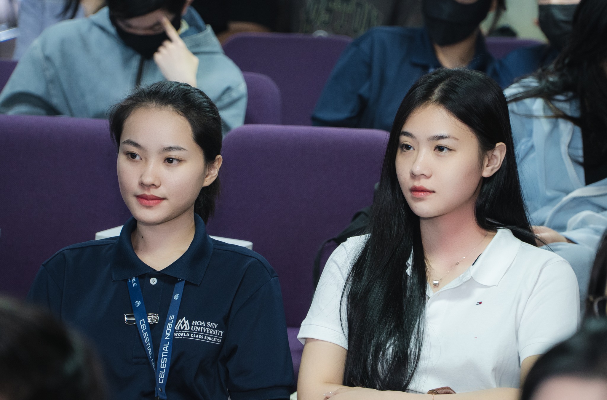 Top 7 ngành học hot và dễ xin việc nhất 2026