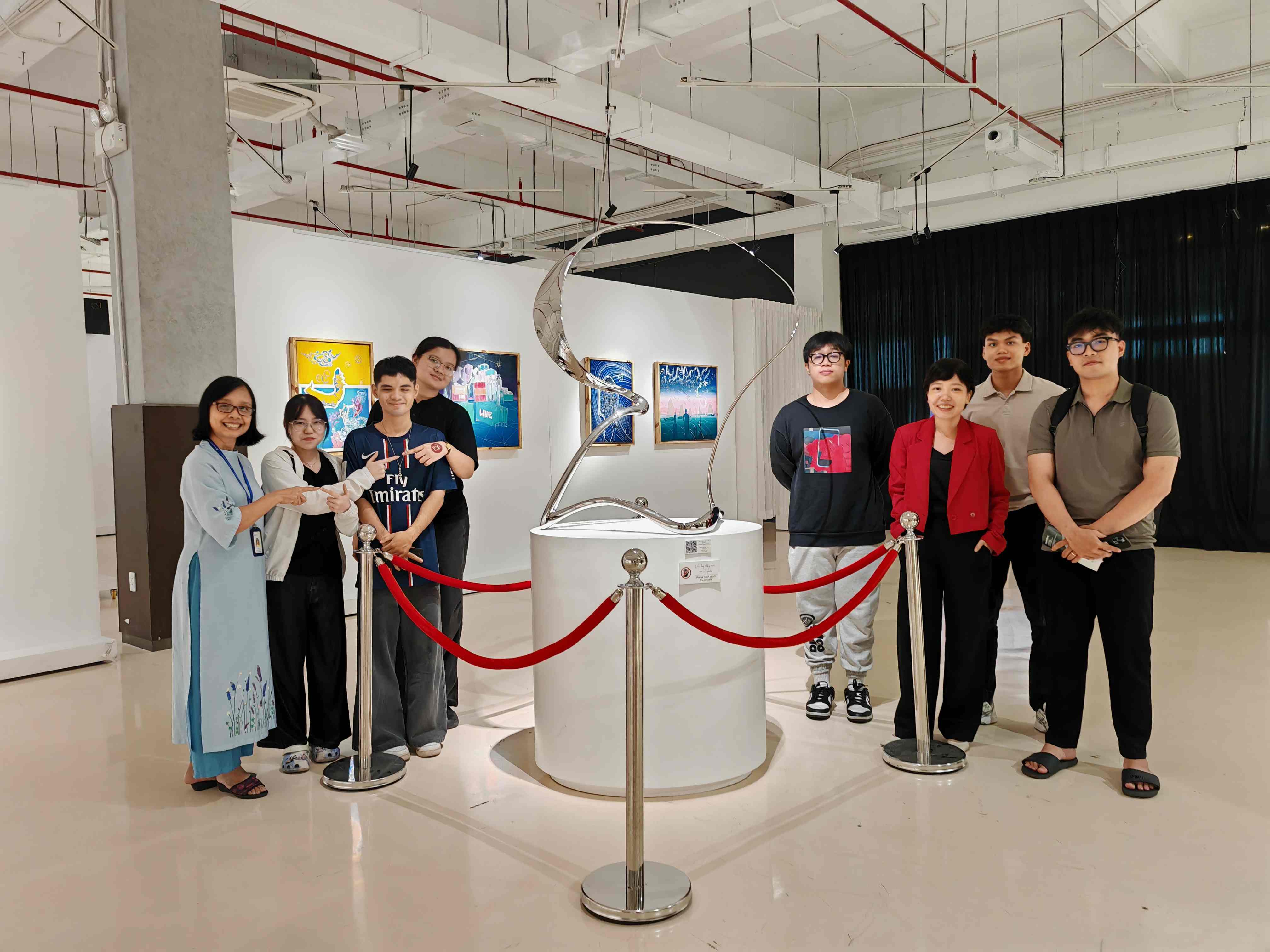 Bwin là hãng gì ngành thiết kế BWIN mừng xuân mới tham quan triển lãm Văn hóa Nhật trong thiết kế và vật liệu tại Cspace Integrated Complex