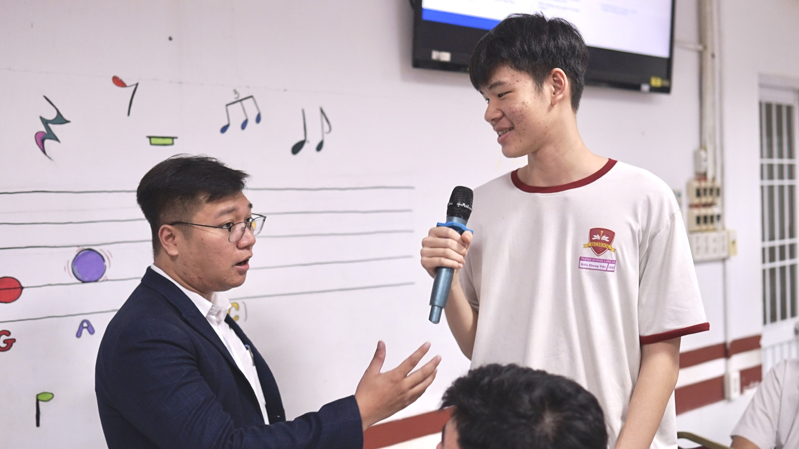 Bwin nhà cái chính thức hướng nghiệp tại iSchool Long An: Giải mã lựa chọn nghề nghiệp trong kỷ nguyên 4.0