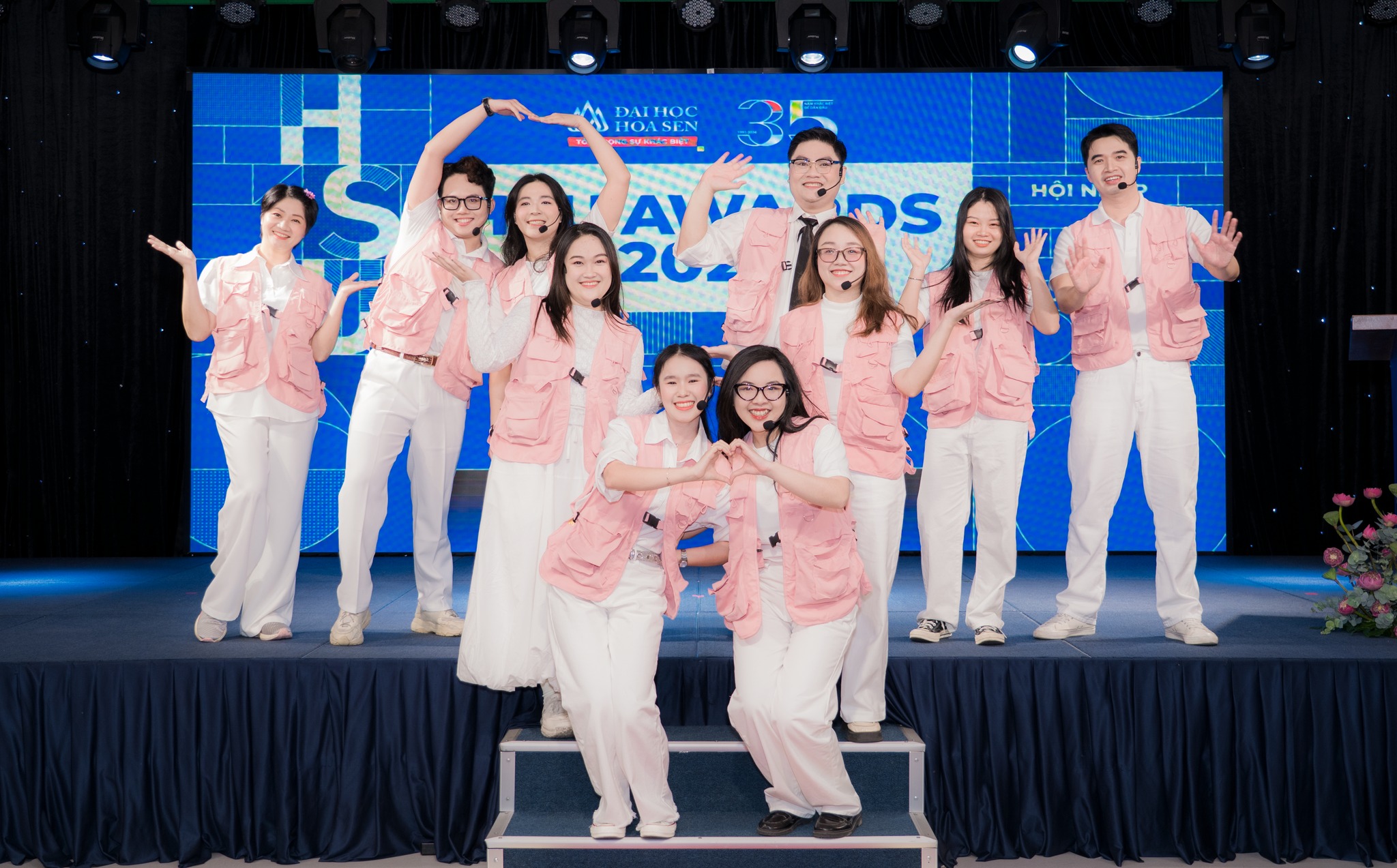 Bwin nhà cái chính thức AWARDS 2025: Gửi lời tri ân đến những người gieo mầm tri thức bình dị, phi thường