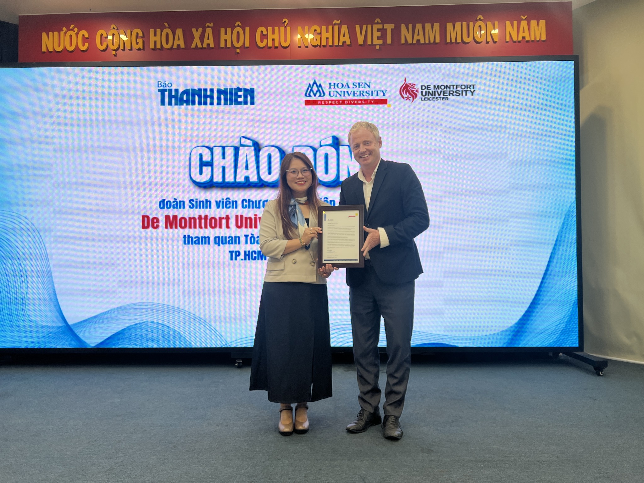 Bwin là hãng gì DMU–Bwin nhà cái chính thức học thực chiến tại Báo Thanh Niên