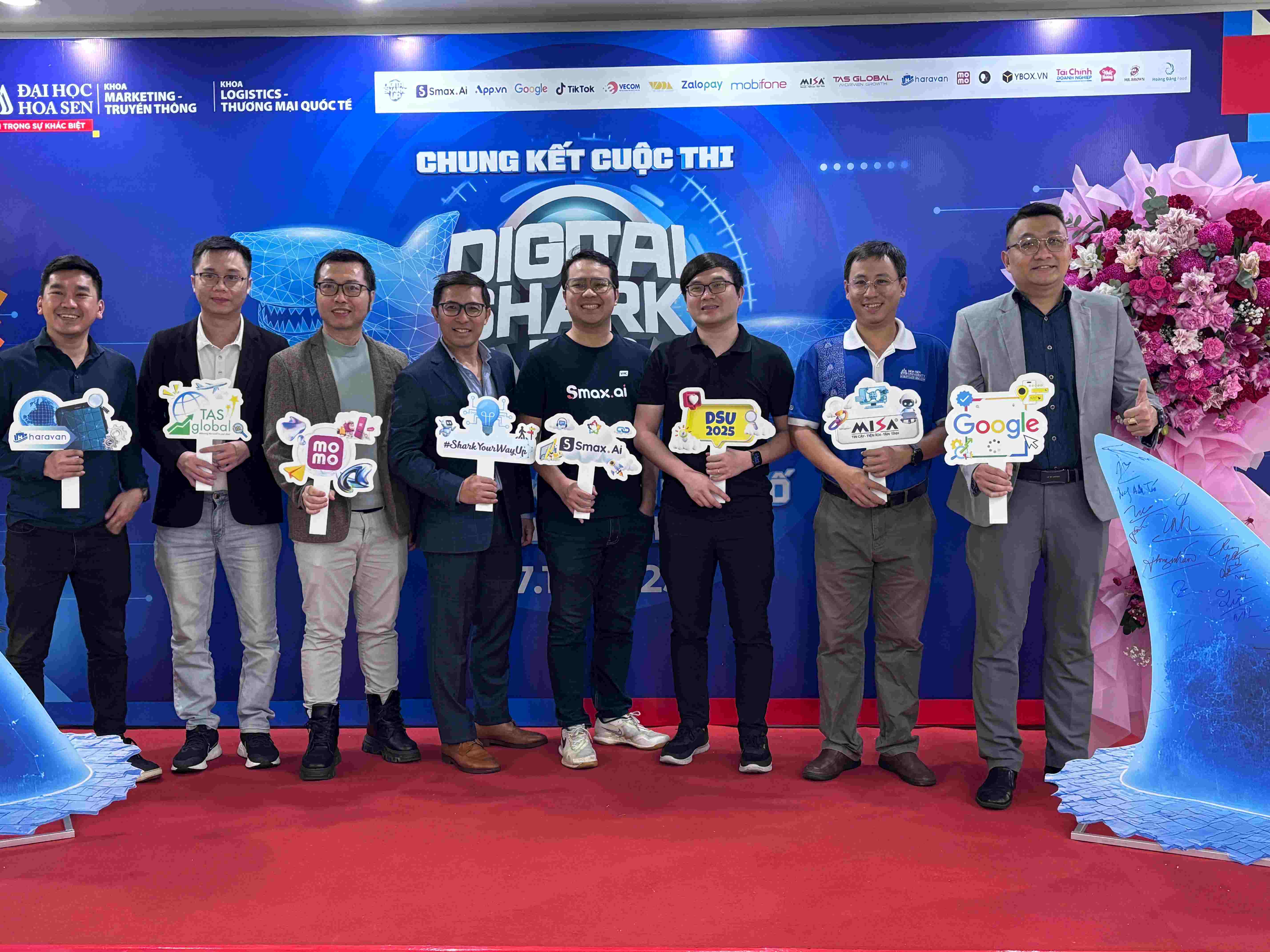 Four Bwin nhà cái chính thức Students Win Digital Shark Up 2025