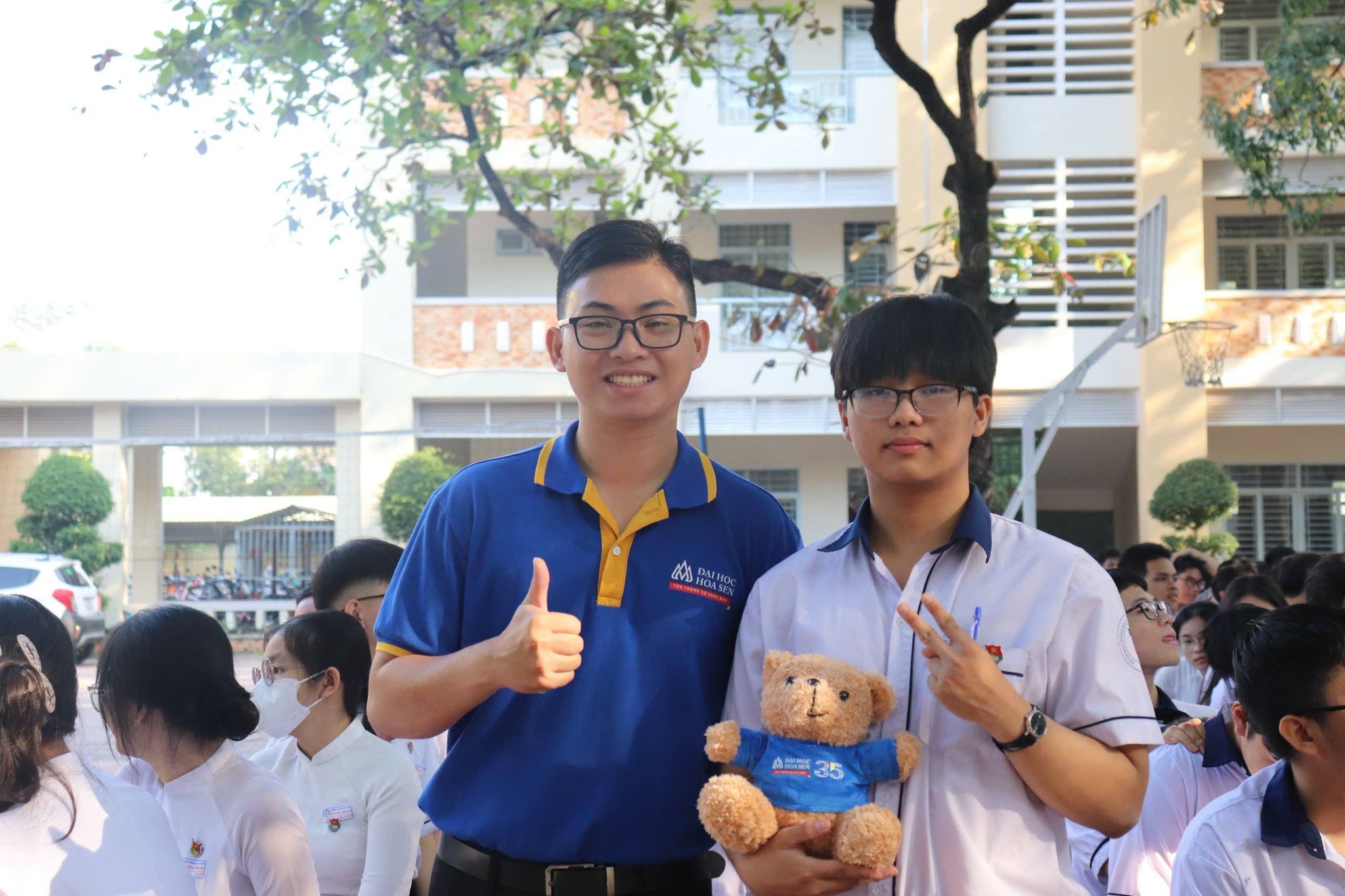ThS Phạm Doãn Nguyên chia sẻ kỹ năng số cho 2.000 Bwin cung cấp cá cược thể thao và poker Trường THPT Lê Hồng Phong