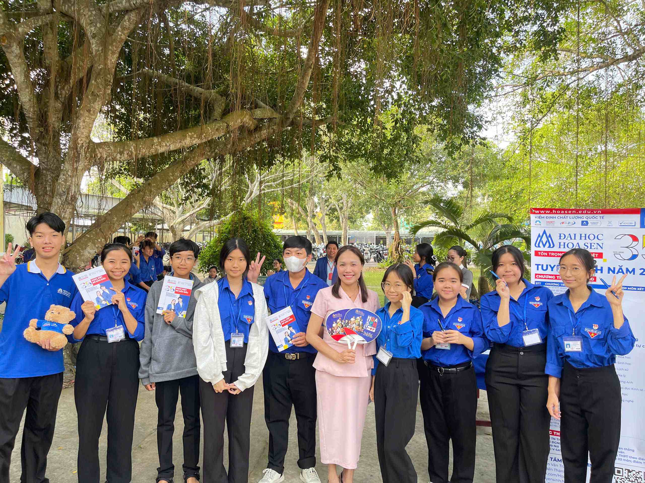 Hành trình mang giảng đường đến lớp học THPT của "đại sứ Bwin nhà cái chính thức"
