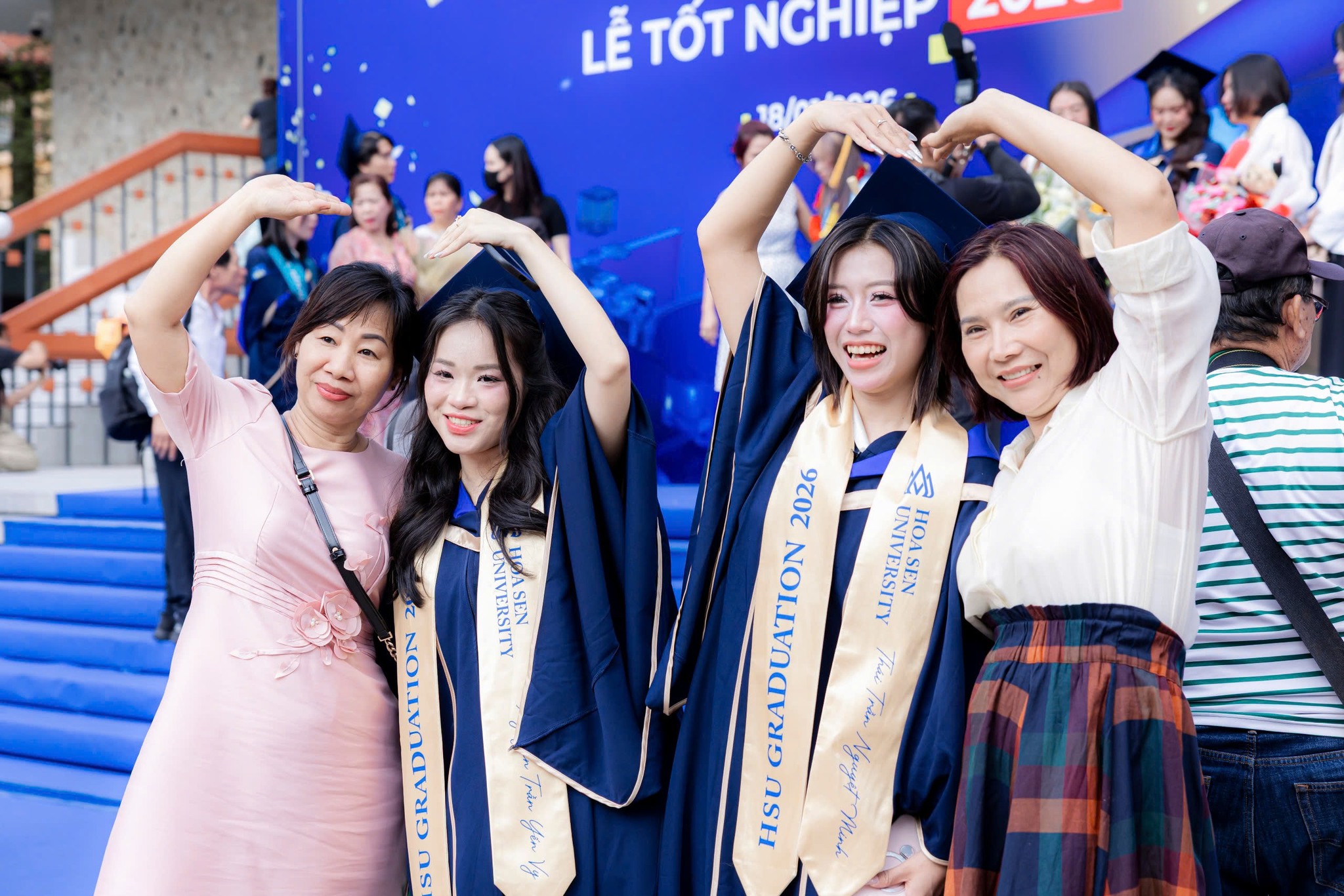 Lễ Tốt nghiệp 2026: Gần 1.500 Link Bwin không bị chặn BWIN Link Nhà Cái Cá Cược Online Việt Nam mang theo hành trang Bwin là gì suốt đời