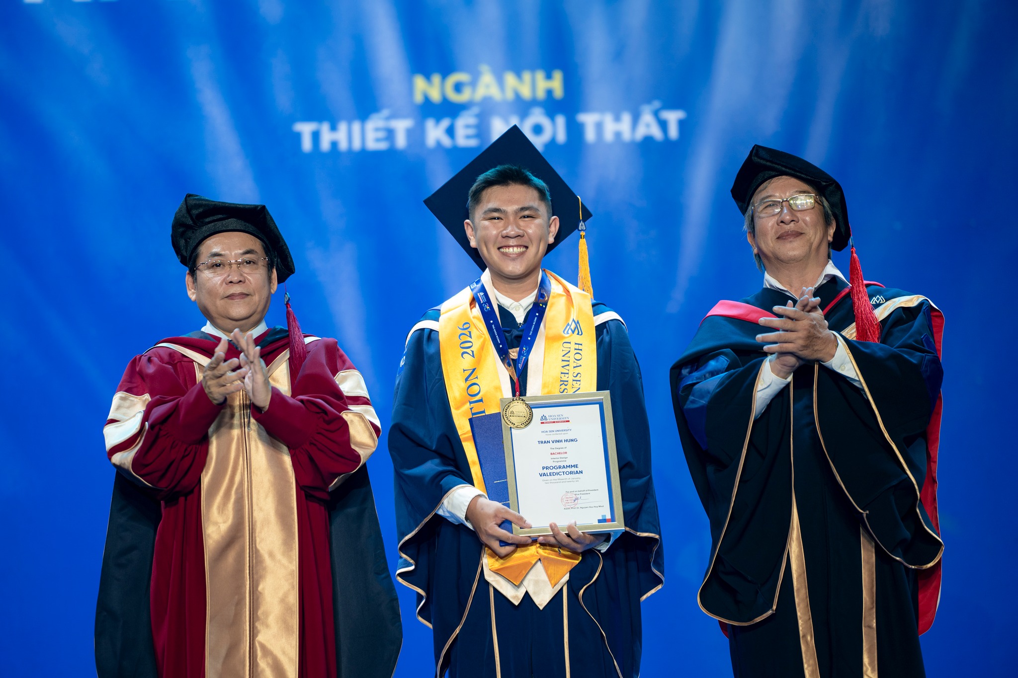 “Xé bỏ bản vẽ hỏng” – Hành trình dám đổi hướng và xây niềm tin của Thủ khoa Bwin nhà cái chính thức