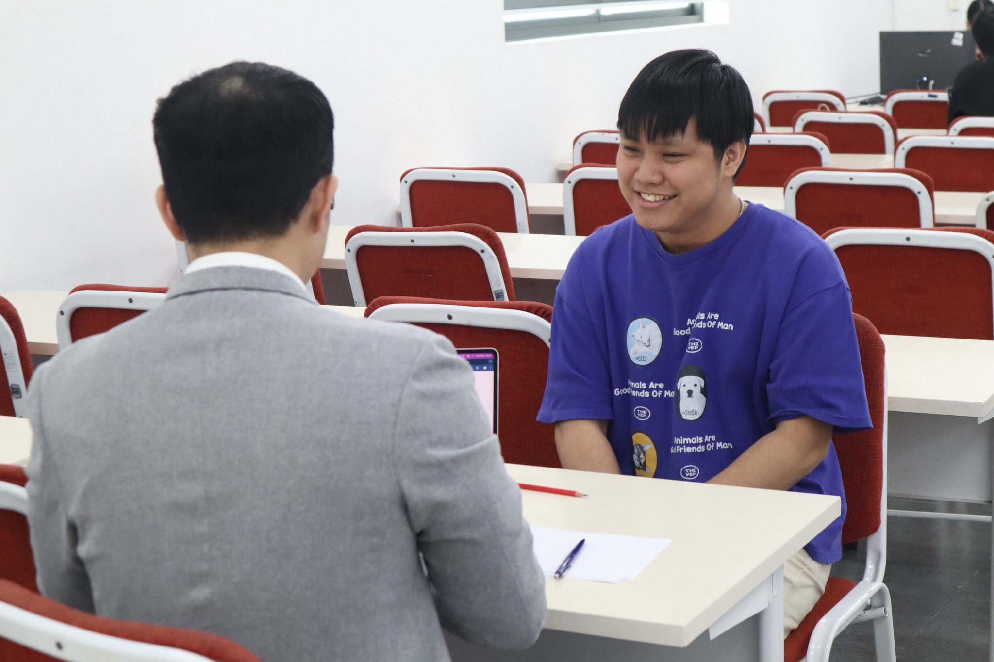 Ngành Ngôn ngữ trong thời đại AI: Lựa chọn vững vàng cho tương lai tại BWIN Link Nhà Cái Cá Cược Online Việt Nam