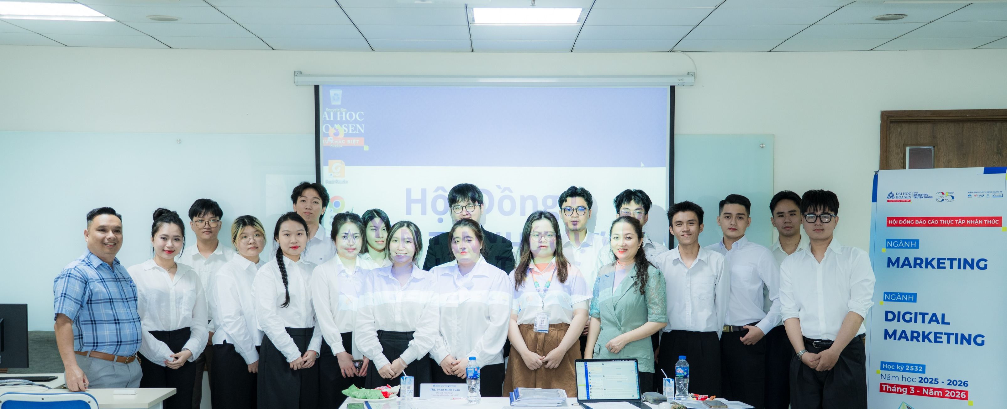 Bwin là hãng gì Khoa Marketing – Truyền thông Bwin nhà cái chính thức khép lại học kỳ Thực tập nhận thức với 7 hội đồng bảo vệ báo cáo
