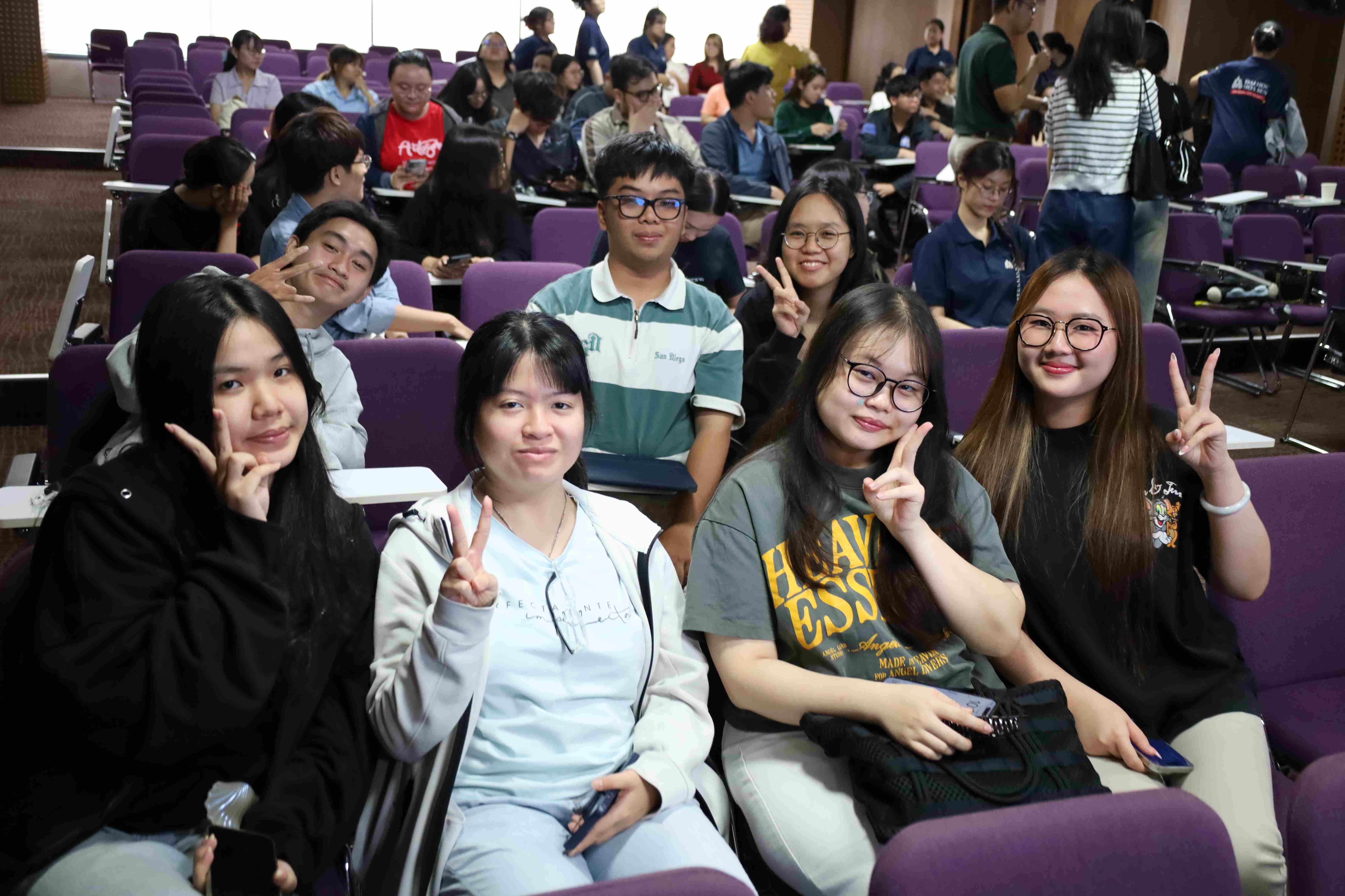 Từ lý thuyết đến thực chiến: Bwin là hãng gì Ngôn ngữ Anh Bwin nhà cái chính thức nâng cao kỹ năng Bwinnhacai trụ sở tại Vienna, Stockholm và Gibraltar hiệu quả cho Bwin là gì và công việc