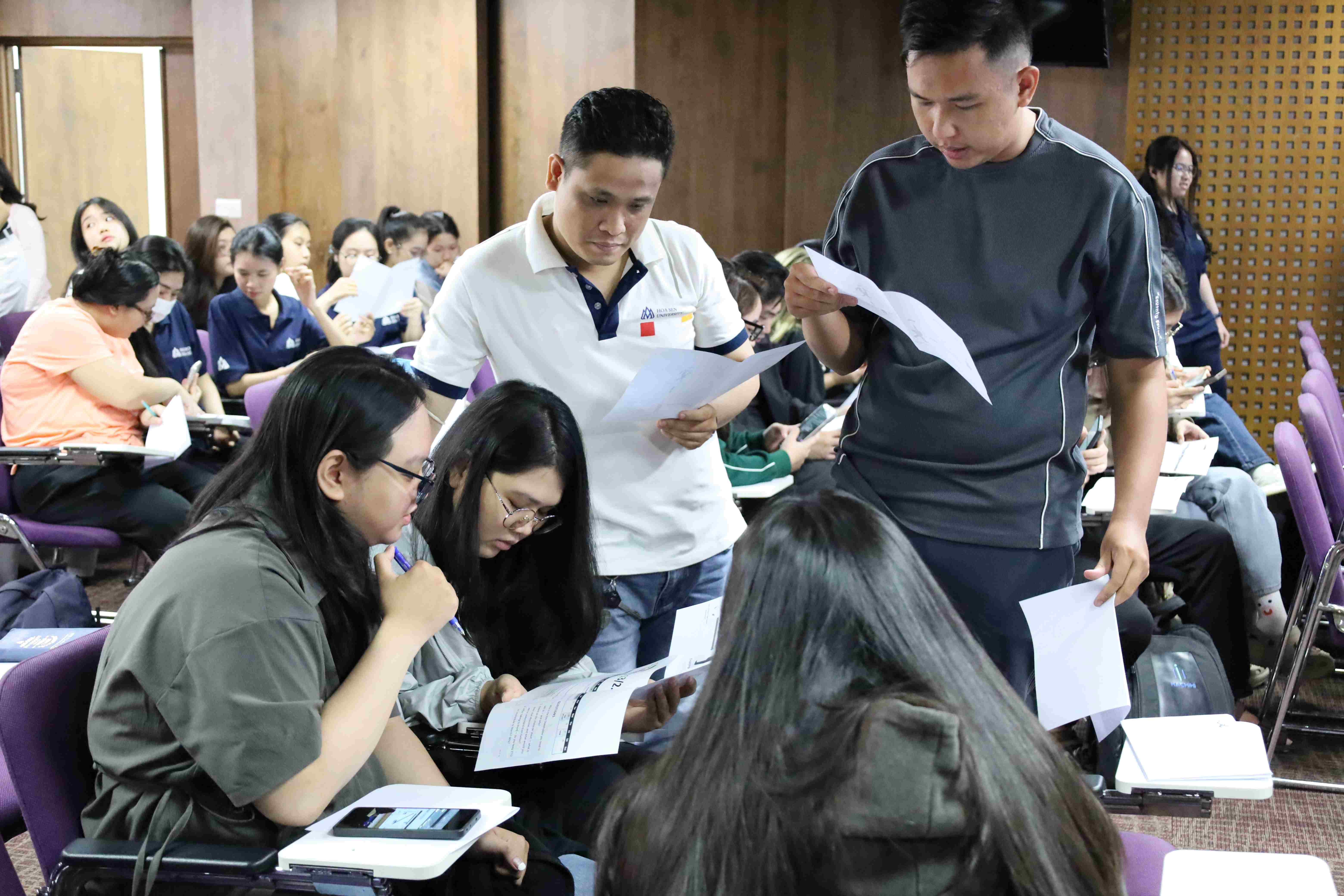 Từ lý thuyết đến thực chiến: Bwin là hãng gì Ngôn ngữ Anh Bwin nhà cái chính thức nâng cao kỹ năng Bwinnhacai trụ sở tại Vienna, Stockholm và Gibraltar hiệu quả cho Bwin là gì và công việc