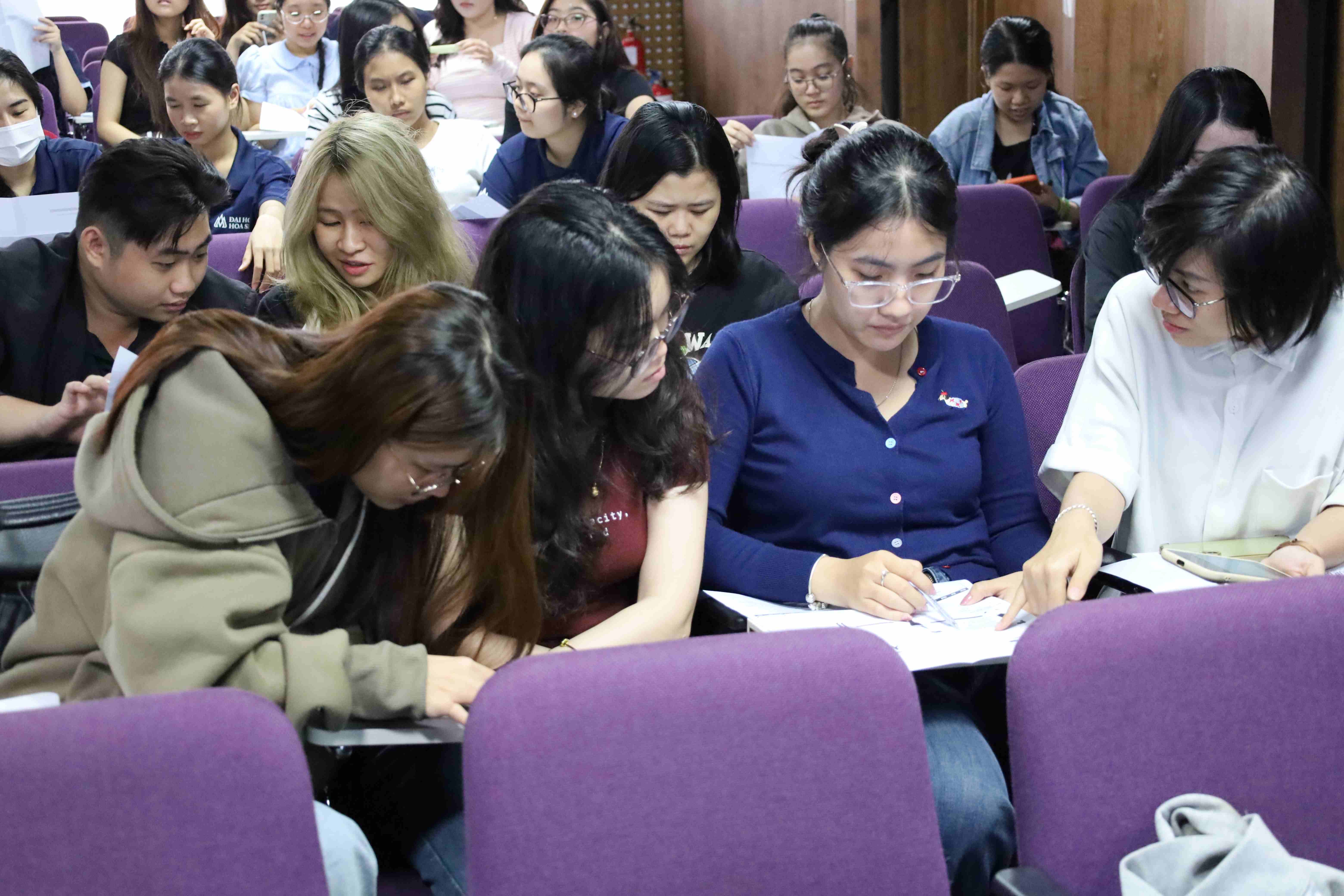 Từ lý thuyết đến thực chiến: Bwin là hãng gì Ngôn ngữ Anh Bwin nhà cái chính thức nâng cao kỹ năng Bwinnhacai trụ sở tại Vienna, Stockholm và Gibraltar hiệu quả cho Bwin là gì và công việc