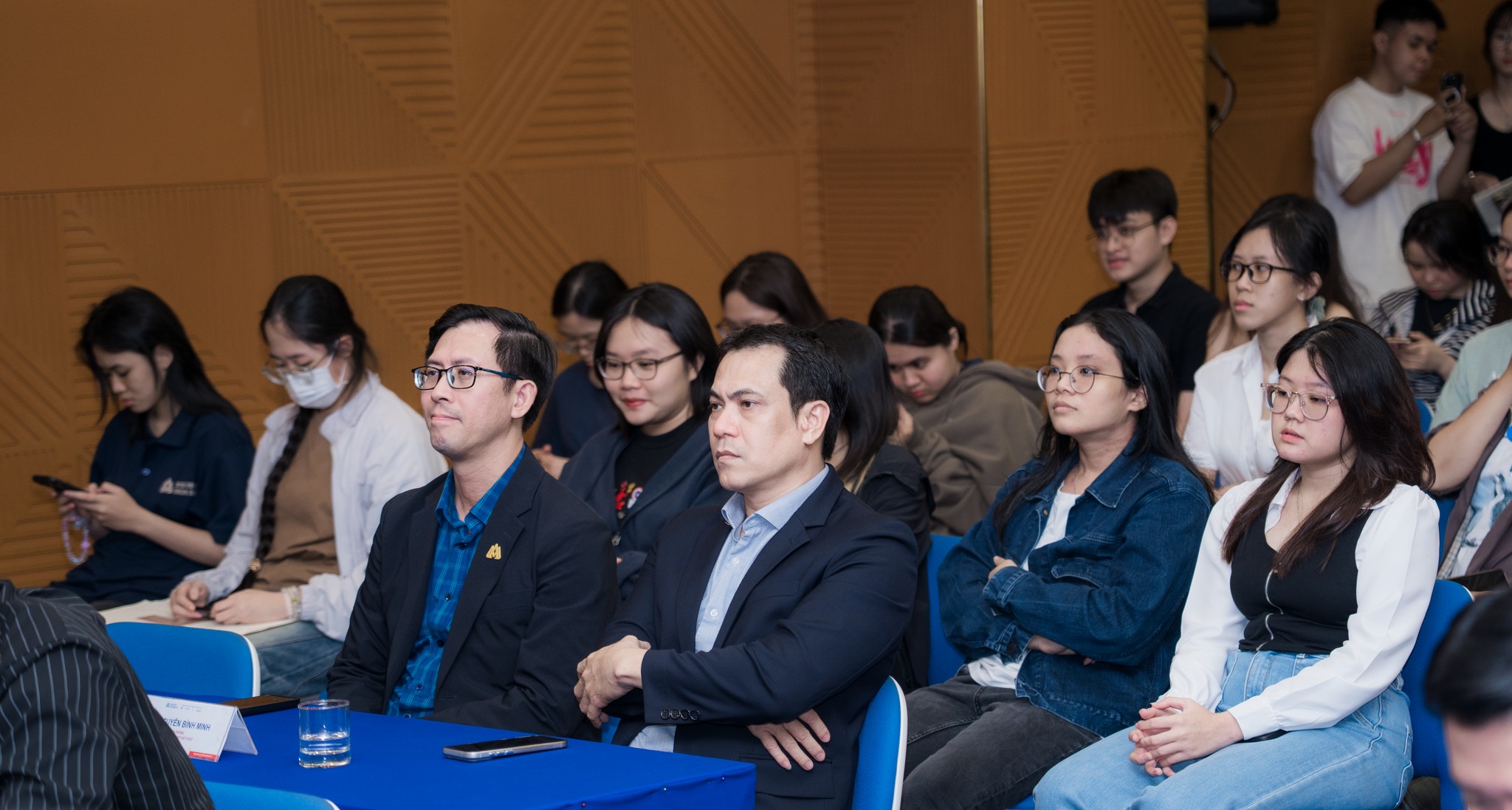 Hoa Sen University Integrates LinkedIn Learning, Empowering Students for the Global Workforce