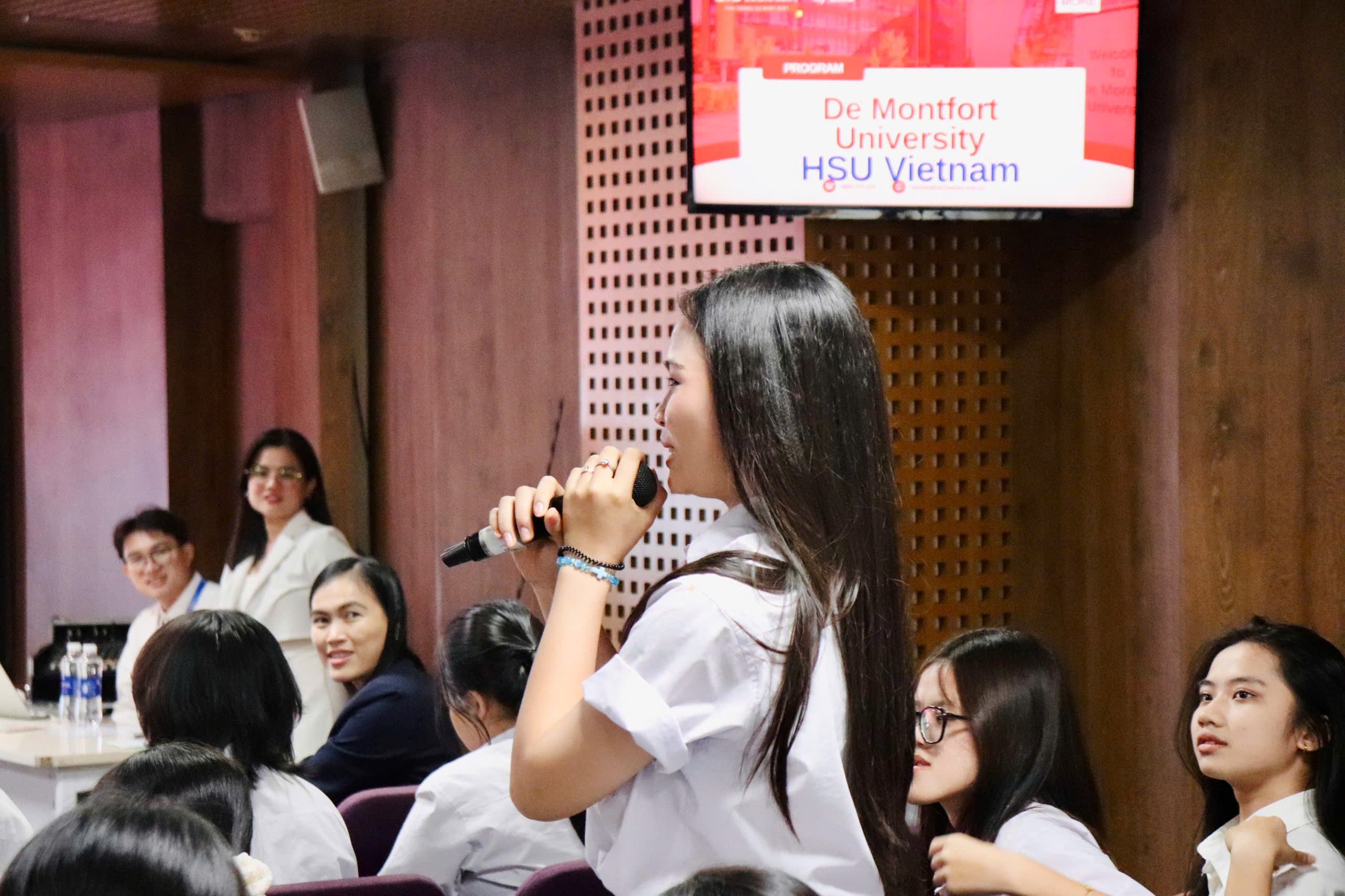 Học sinh THPT Nguyễn Trãi (Bà Rịa - Vũng Tàu) khám phá tiềm năng ngành học qua hành trình trải nghiệm tại Bwin nhà cái chính thức