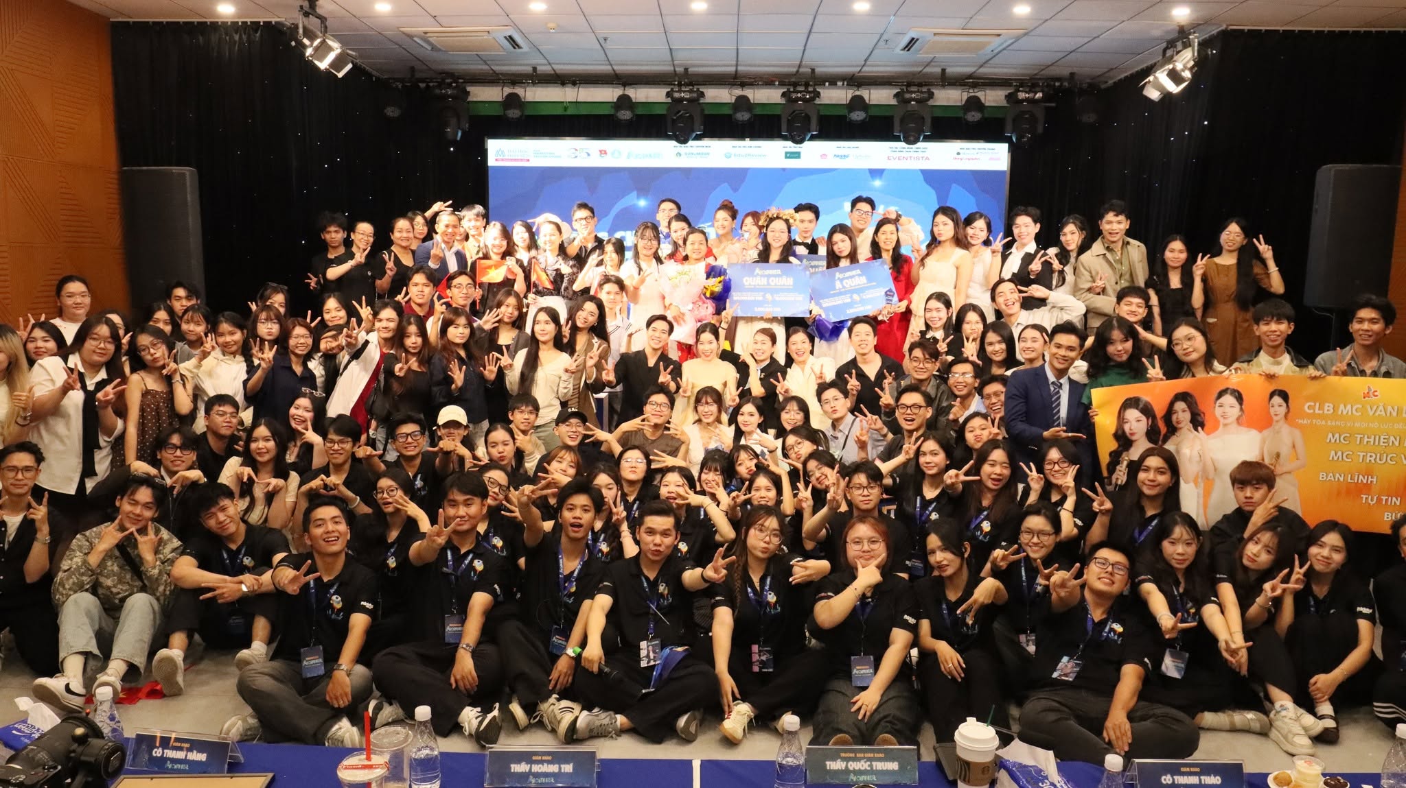 MiCatcher 2026: Thí sinh từ 30 trường tại TP.HCM tranh tài tìm kiếm tài năng dẫn chương trình
