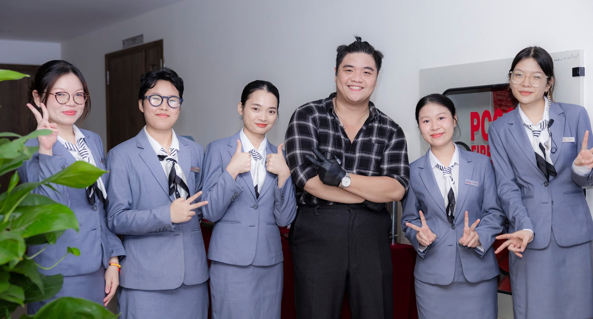 Hoa Sen Elite Students Transform Final Exam into a World-Class Fine Dining Experience