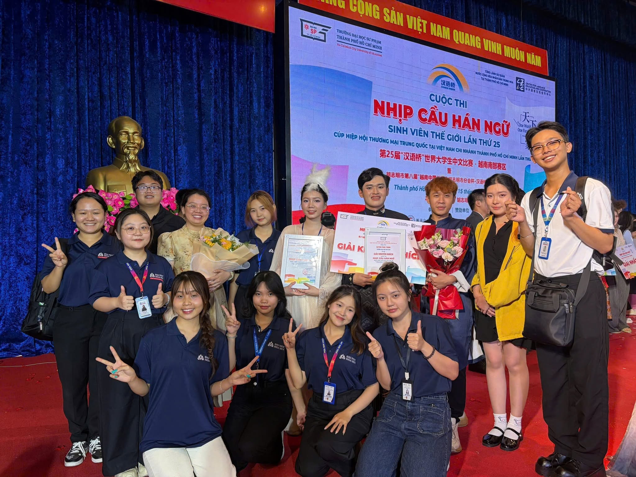 Bwin nhà cái chính thức Chinese Language Studies Students Showcase Talent at Two Regional Academic and Cultural Competitions