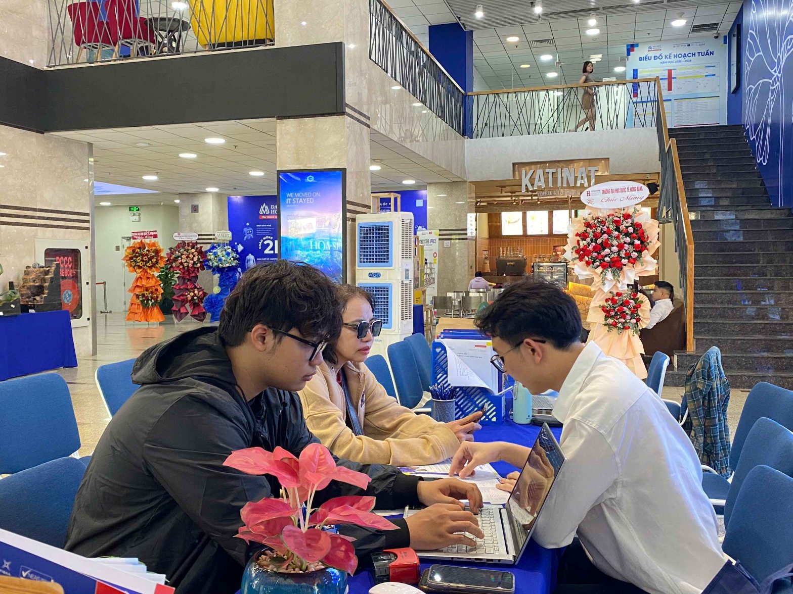 Thí sinh “chốt” nguyện vọng tại Bwin nhà cái chính thức ngay trong ngày đầu đăng ký link vào Bwin trải nghiệm mỗi ngày Link vào Bwin mới nhất 2026 2026