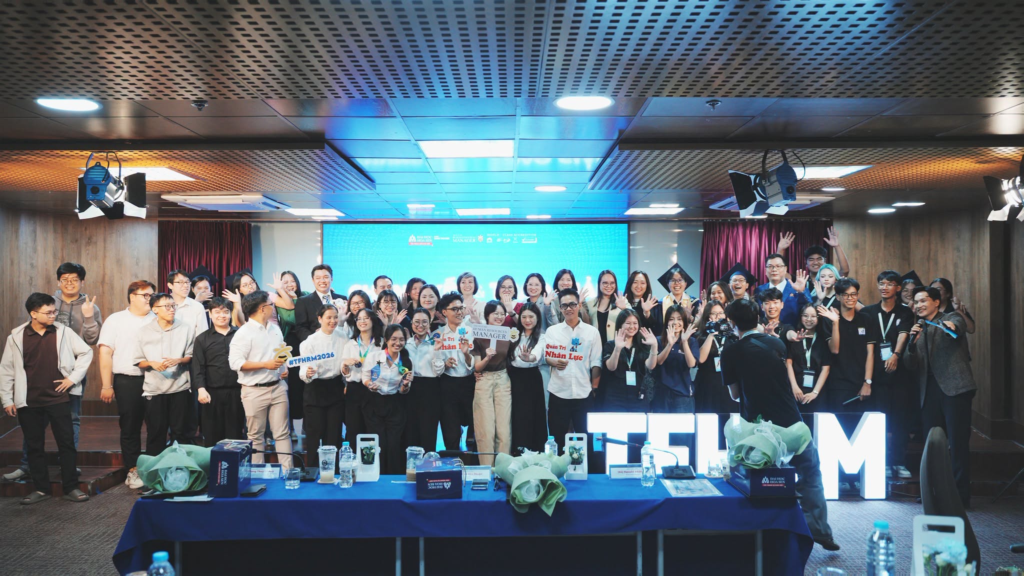 Học ngành Quản trị nhân lực tại Bwin nhà cái chính thức: Làm chủ AI, giải quyết bài toán nhân sự của Bwin thị trường việt nam